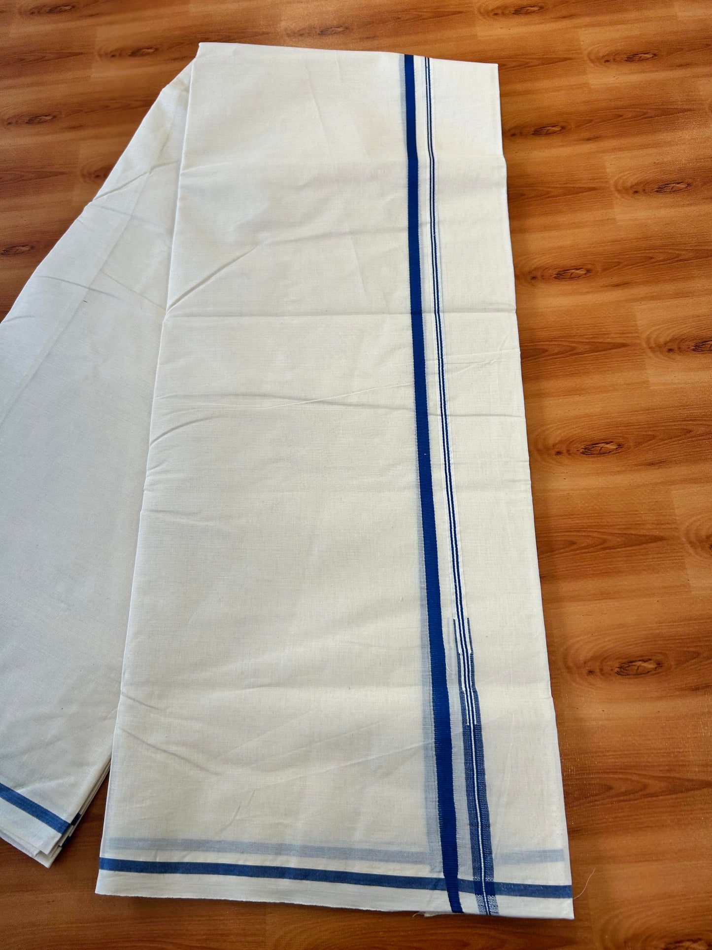 Double Off white Mundu/Dhoti - 20% Discount! KaithariKada - 100% Cotton 100x100 - 1 cm Puliyilakkara Blue Chutty Kara 4 mtr (8.5 muzham) - 18 KK5450 ASH