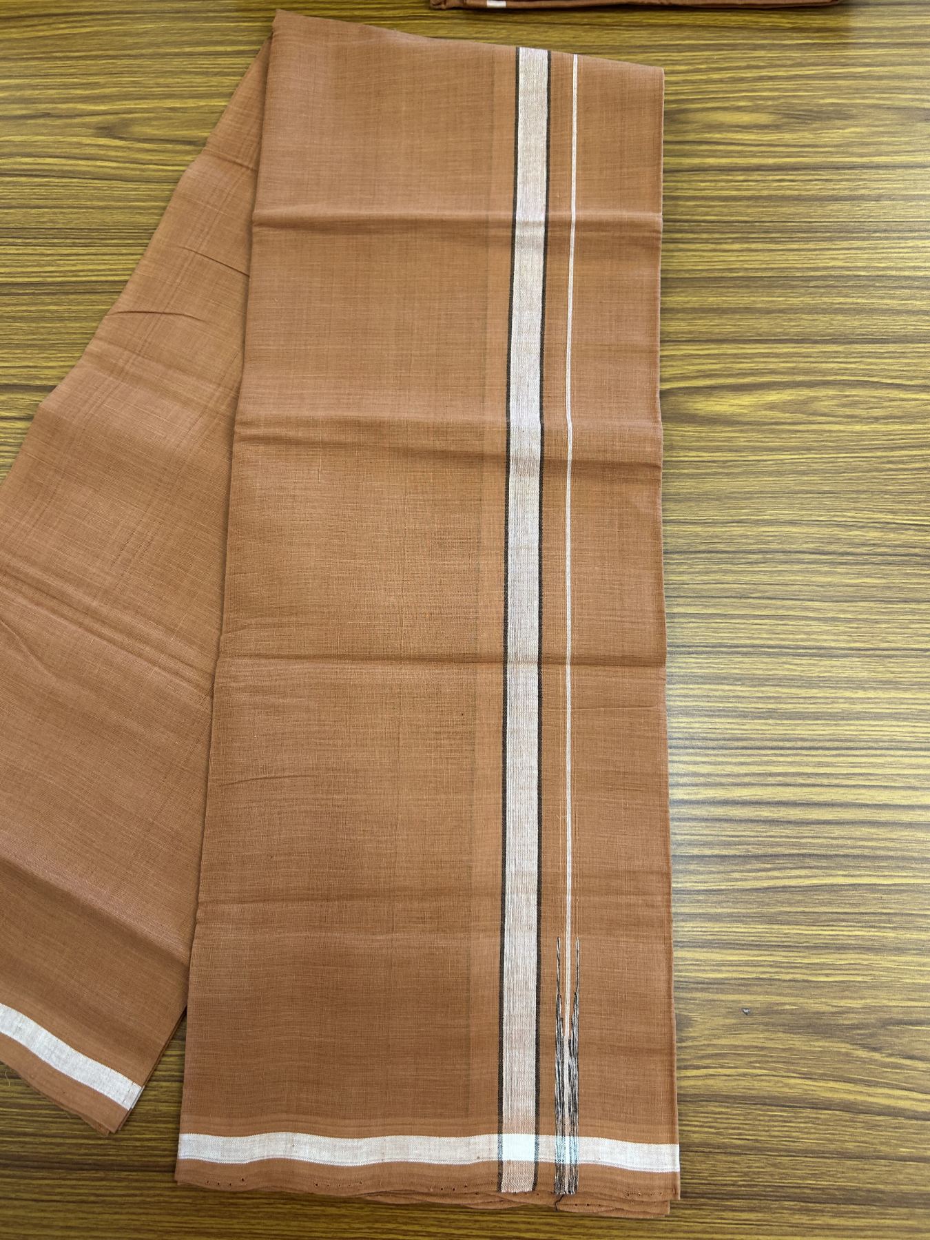 Kerala Handloom Single Hallmarked - 10% Discount !! KaithariKada 100% Pure Cotton - Mundu/Dhoti 2 cm Puliyilakkara Black & White Shaded Chutty Kara with Kavi colour Body - (2 meter / 4 muzham) - 13 KK8048 ELA