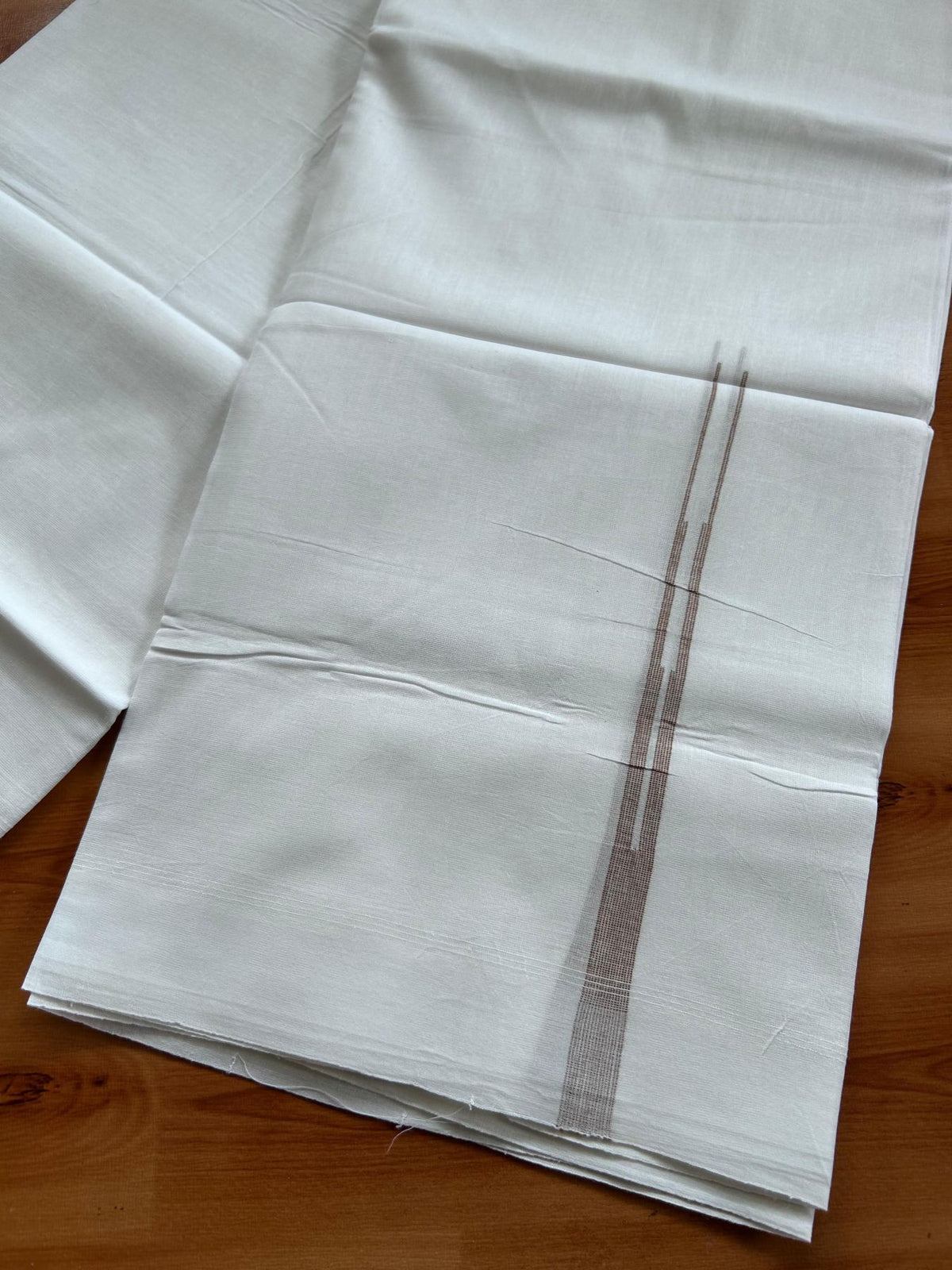 Double Pure White Mundu/Dhoti - 20% Discount !! KaithariKada Balaramapuram 100% Cotton - 100x80 - 0.5 inch Brown Striped Chutty Kara 3.75 mtr (8 muzham) - 12 KK5515 CKS