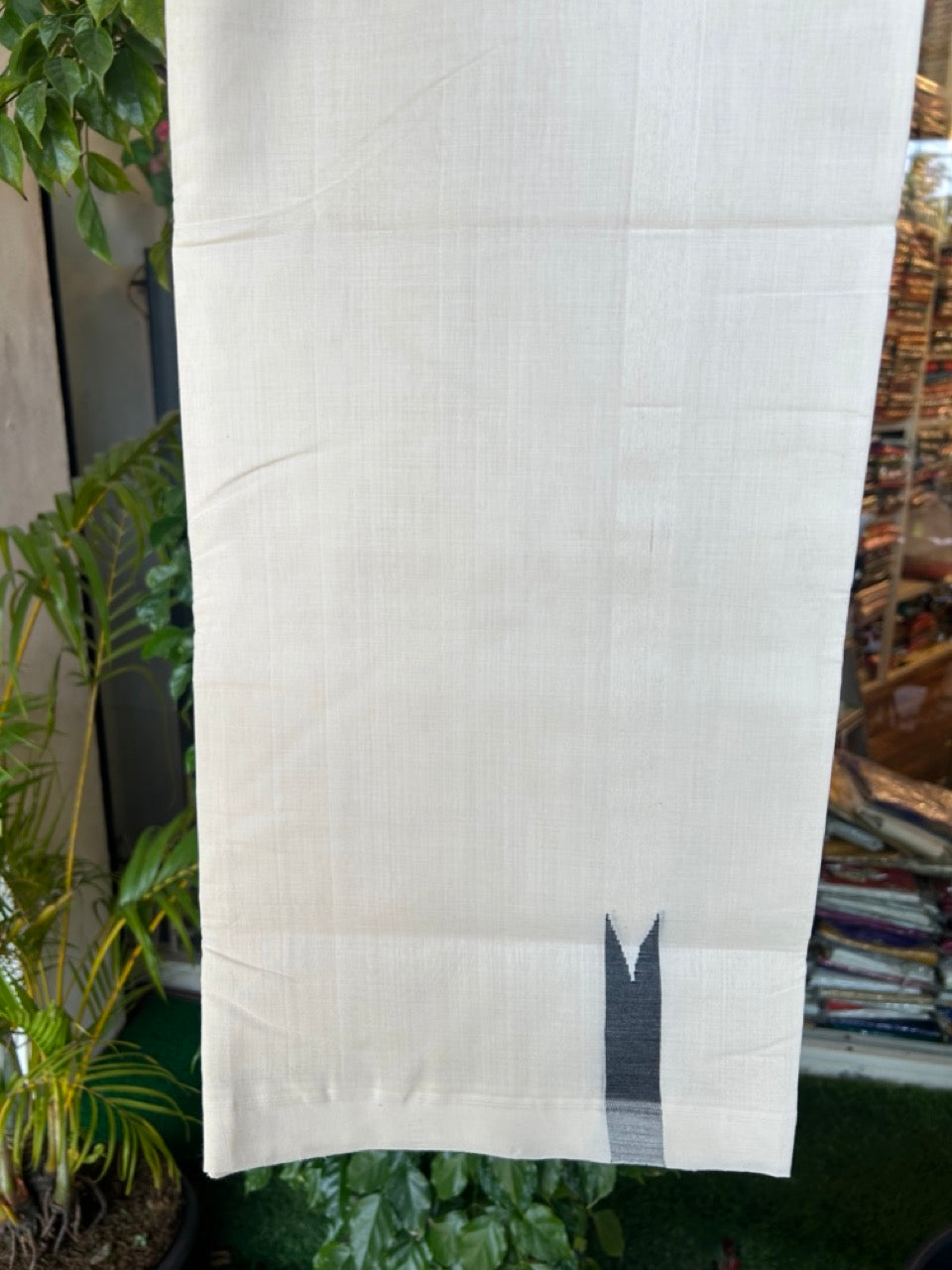 25% DISCOUNT!! KaithariKada HANDLOOM UNAKKUPAAV Balaramapuram - 100% PURE Cotton OFF White Double - (Unbleached) Mundu/Dothi - 100x100 - 0.75 inch Black chutty - 4KK5175RAM