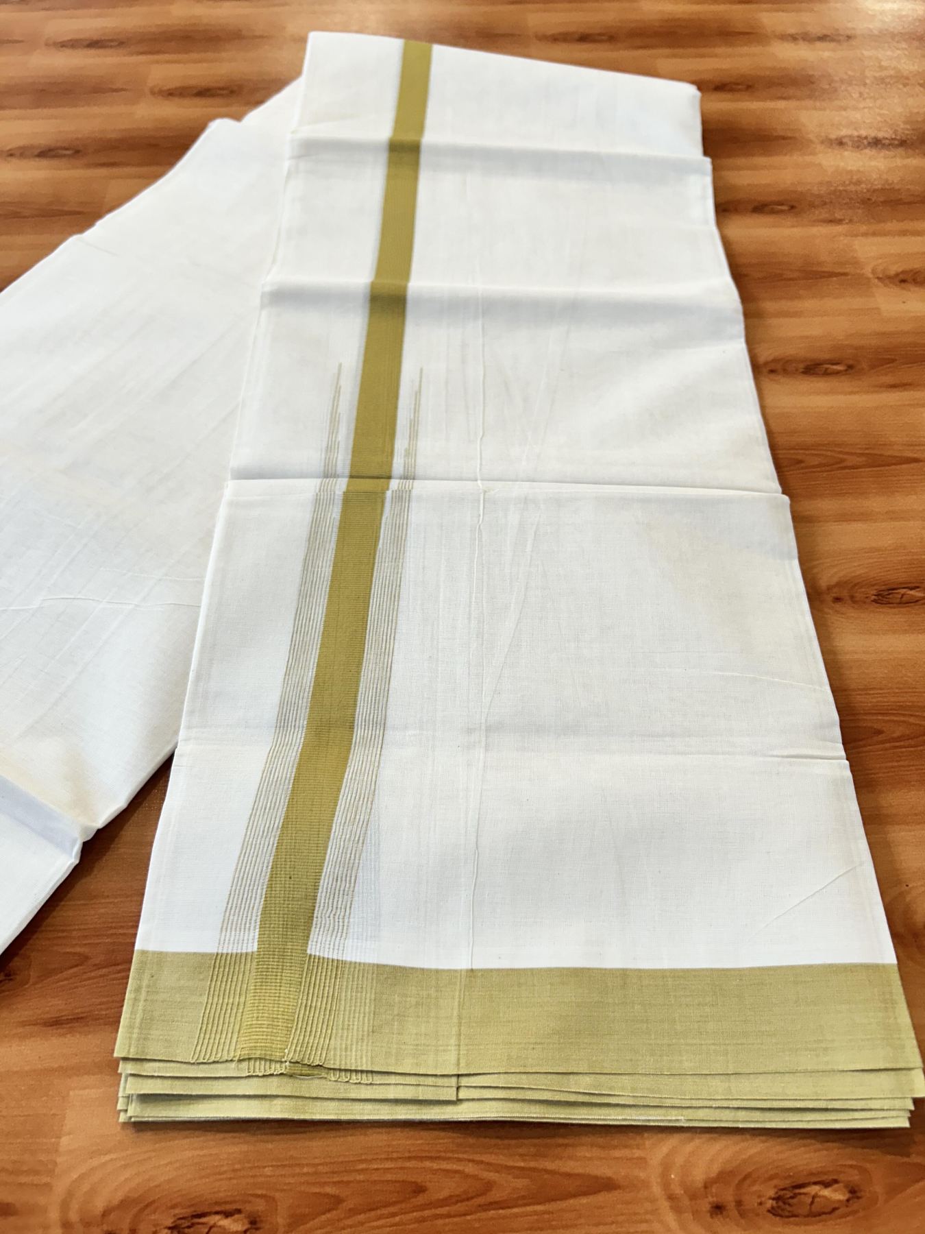 Off white Double (Unbleached) Mundu/Dhoti - 20% Discount! KaithariKada Balaramapuram 100% Cotton - (100x80)s - 1.5 inch Puliyilakkara Mustard Green Chutty Kara 4 mtr (8.5 Muzham) - 16 KK5451 THI