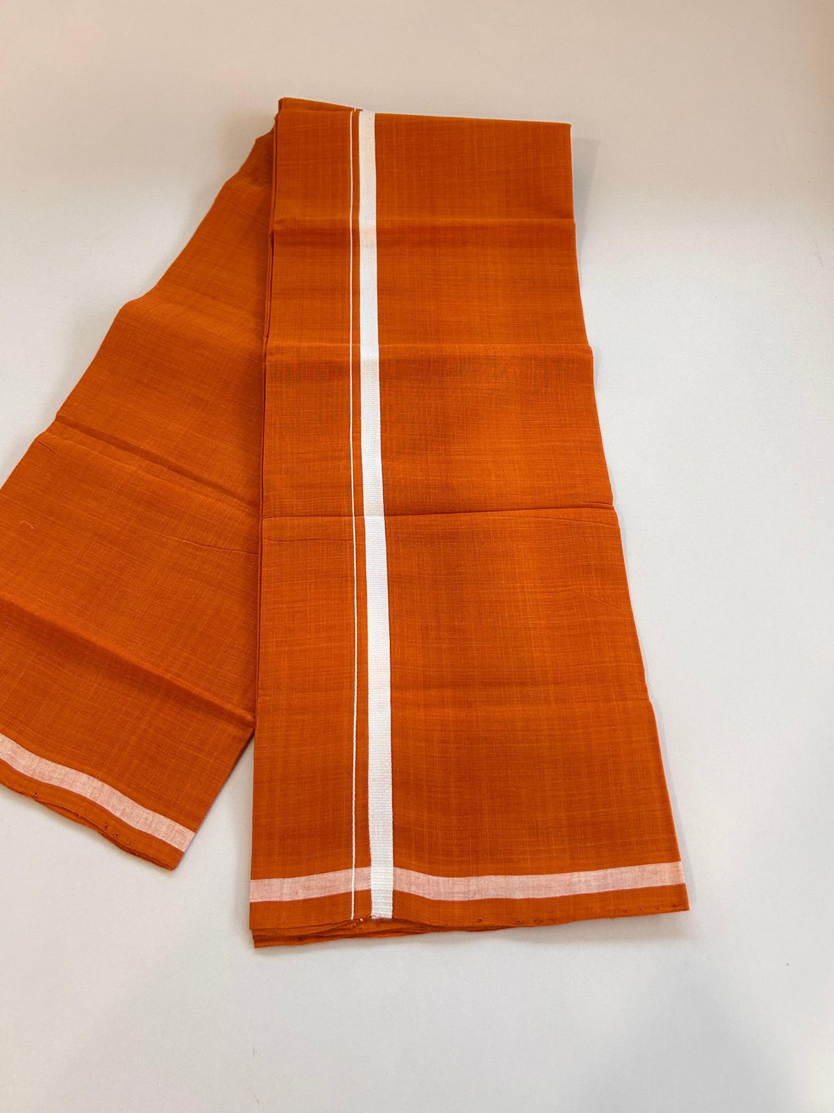 Kerala Handloom Single Kaily/Lungi - KaithariKada 100% Pure Cotton - 40s - 1 cm White Kara With Orange Colour Body - (2 meter / 4 muzham) - 24 KK8081 ELA
