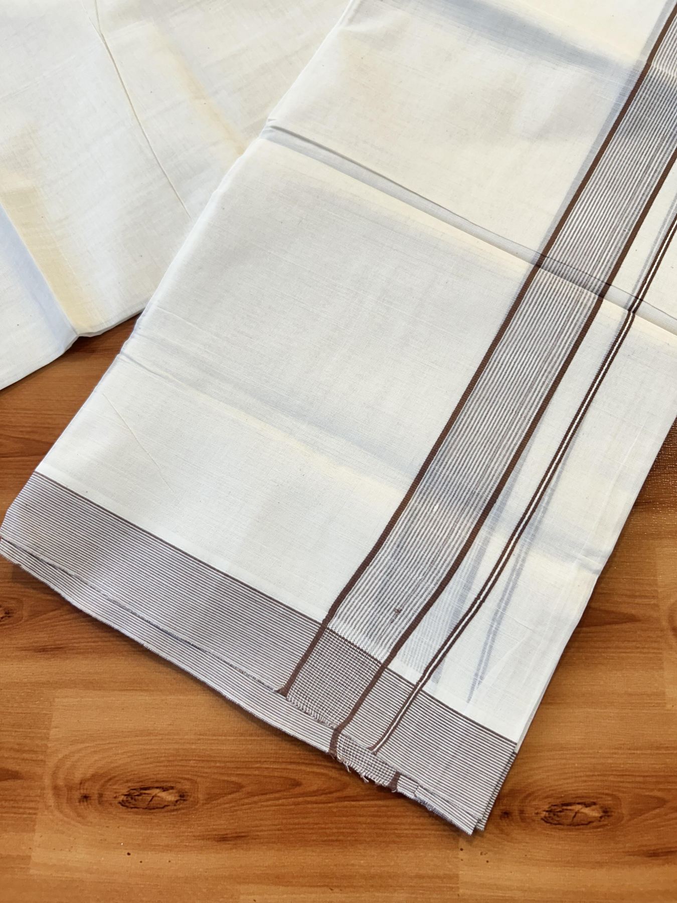 Double Off White (Unbleached) Mundu/Dhoti - 20% Discount! KaithariKada 100% Cotton - 100X80 - 1.5 inch Brown Stripes Kara 4 mtr (8.5 Muzham) - 23 KK5451 THI