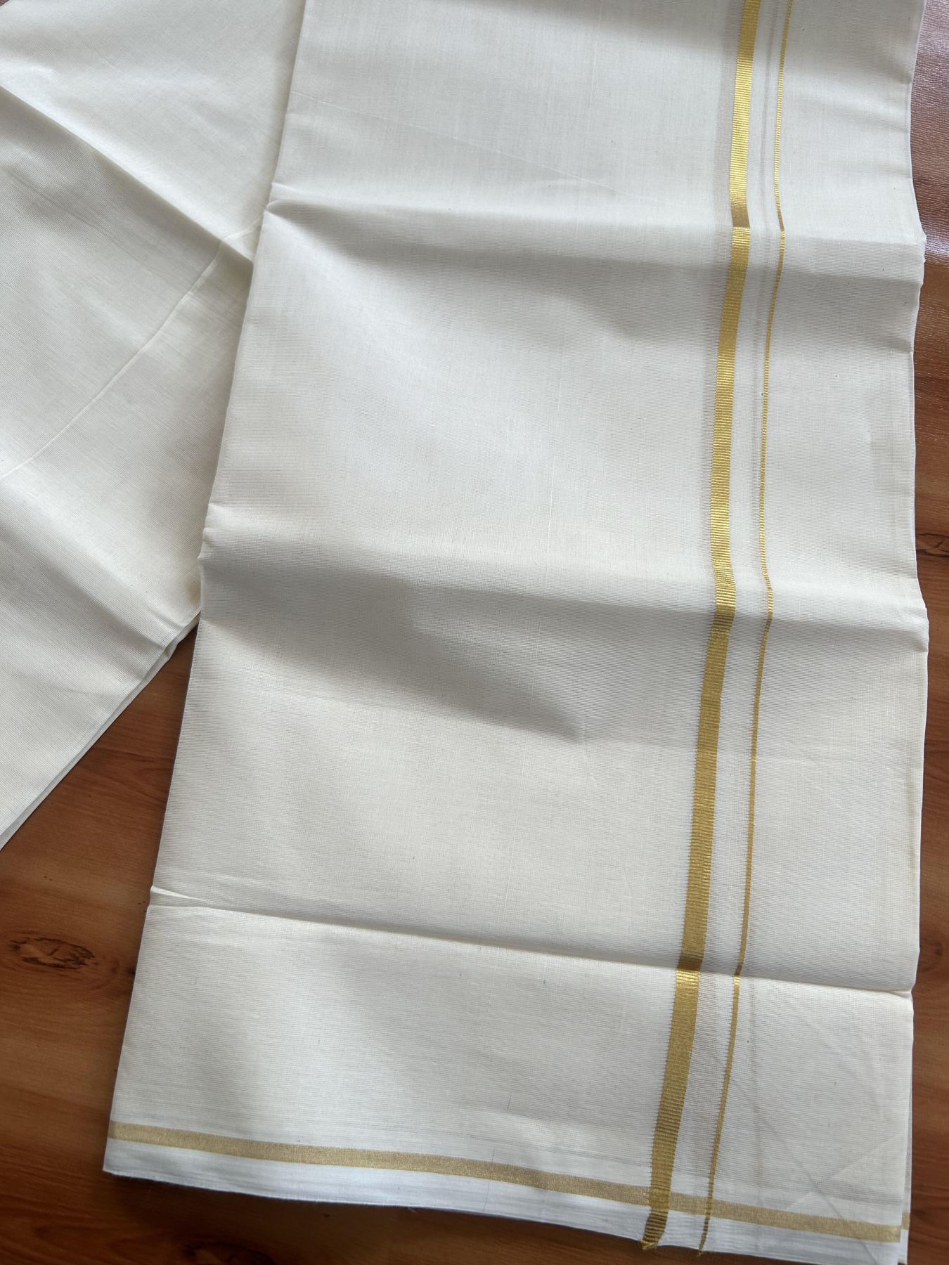 Double Off White (Unbleached) Mundu/Dothi- 20% Discount! Kaitharikada Balaramapuram Pure Cotton - 100x80 - 0.3 inch Gold Kasav Kara 4 mtr (8.5 muzham) - 34 KK5452 THI