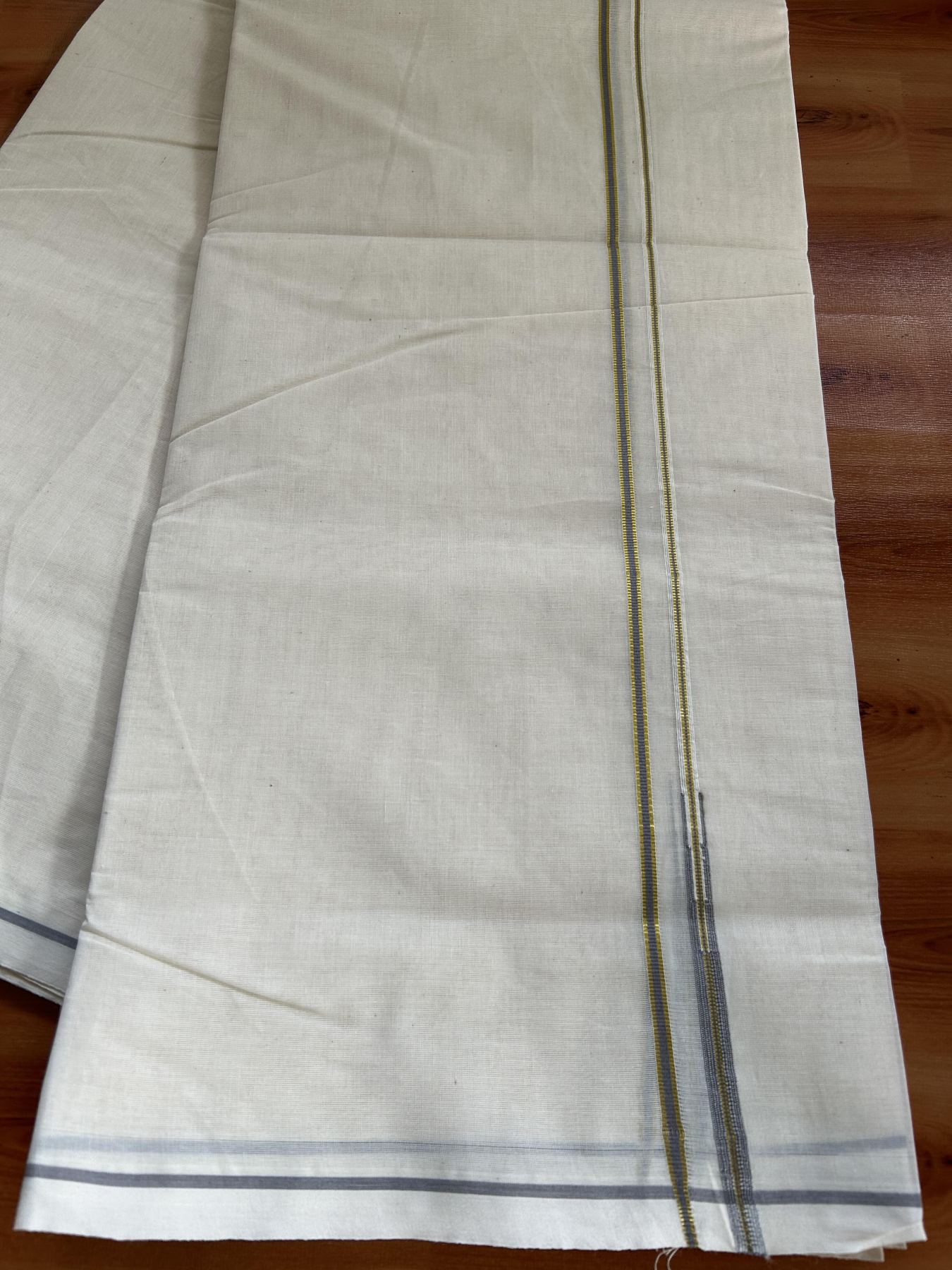 Double Off white - (Unbleached) Mundu/Dhoti- 20% Discount! KaithariKada Balaramapuram 100% Cotton - 100x100 0.2 cm Puliyilakkara Gold Kasav & Grey Chutty Kara - 4 mtr (8.5 muzham)- 41 KK5392 ASH