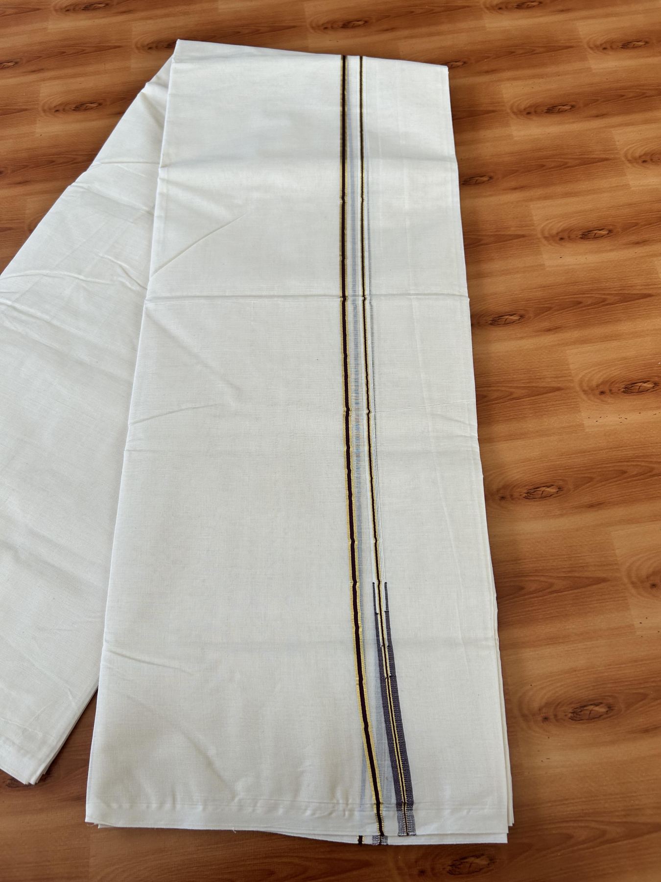 Double Off white Mundu/Dhoti - 20% Discount! KaithariKada 100% Cotton - 100x100 - 1 cm Puliyilakkara Gold Kasav & Brown Chutty Kara 4 mtr (8.5 muzham) - 7 KK5453 ASH