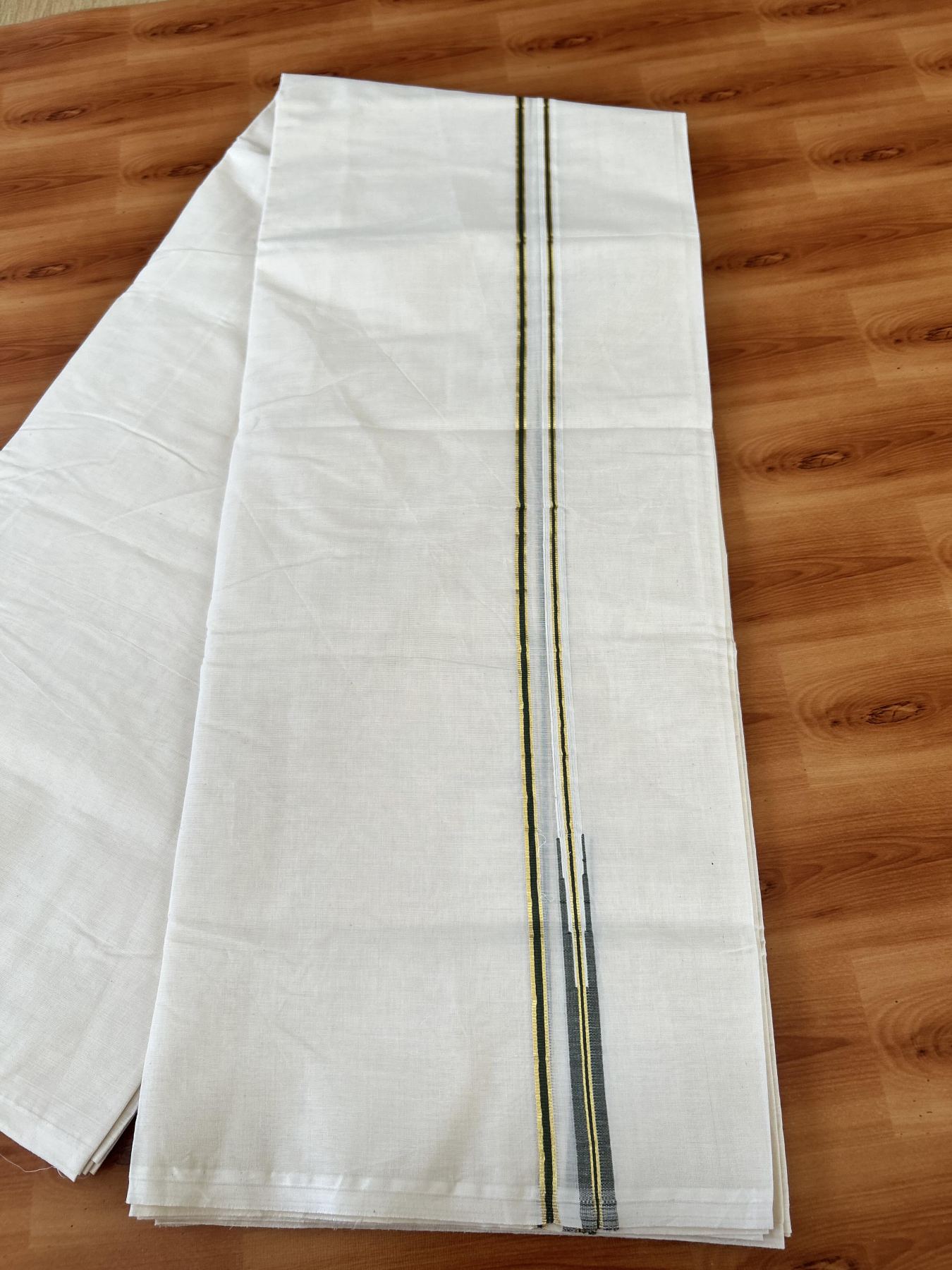 Double Off white Mundu/Dhoti - 20% Discount! KaithariKada 100% Cotton - 100x100 - 1 cm Puliyilakkara Gold Kasav & Dark Sage Green Chutty Kara 4 mtr (8.5 muzham) - 8 KK5453 ASH