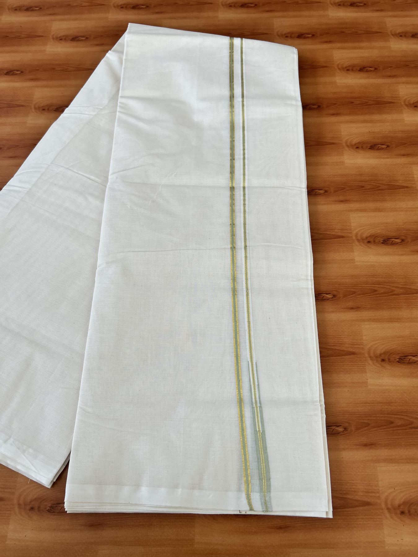 Double Off white Mundu/Dhoti - 20% Discount! KaithariKada 100% Cotton - 100x100 - 1 cm Puliyilakkara Gold Kasav & Pista Green Chutty Kara 4 mtr (8.5 muzham) - 3 KK5453 ASH