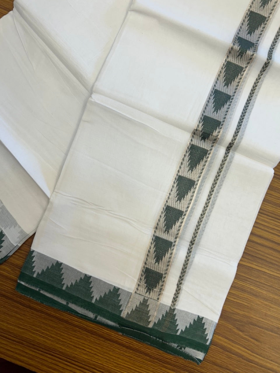 24% Discount ! KaithariKada Balaramapuram 100% Cotton Double Pure White Mundu/Dhoti - 100X80 - 1.25 inch Silver Kasav & Green Jacquard Design kara 3.90 mtr (8 Muzham) - 7 KK5305 PMC
