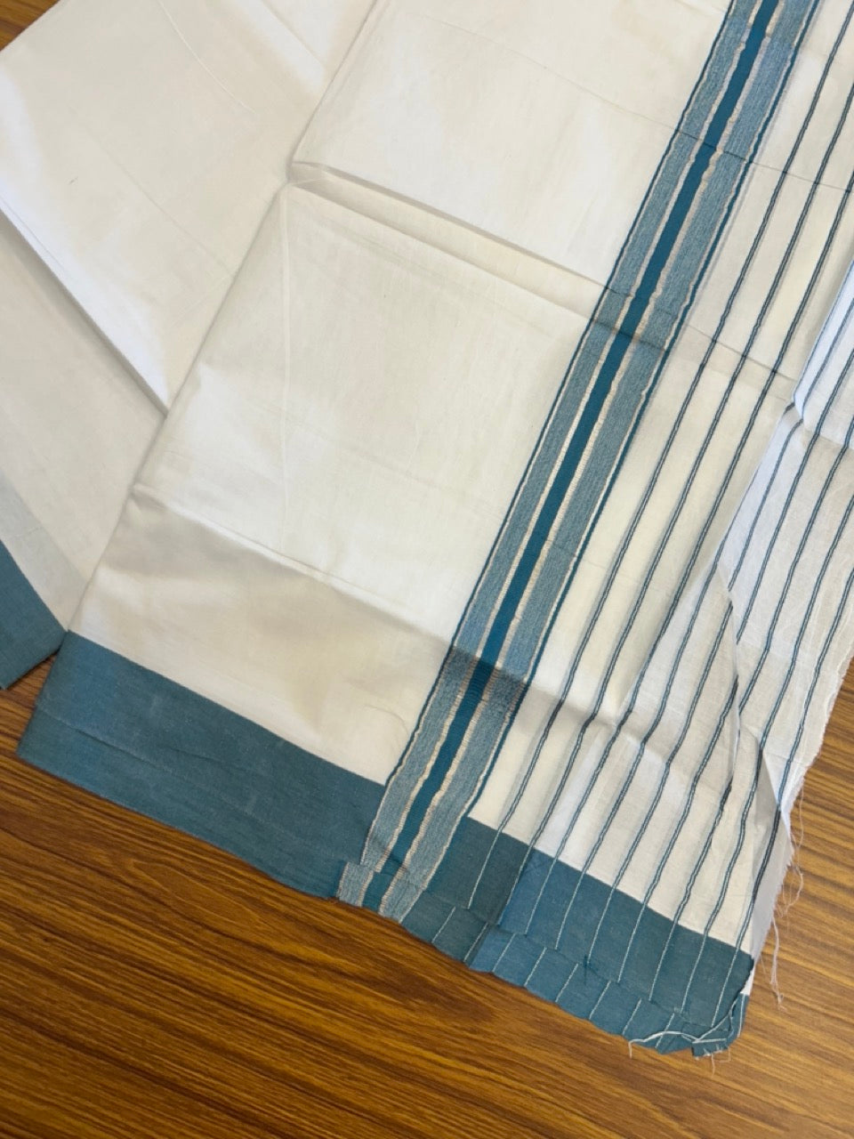 20% Discount ! KaithariKada Balaramapuram 100% Cotton Double Pure White Mundu/Dhoti - 100X80 - 6.5 inch Silver Kasav & Peacock Blue Stripes kara 3.90 mtr (8 muzham) - 15 KK5305 PMC
