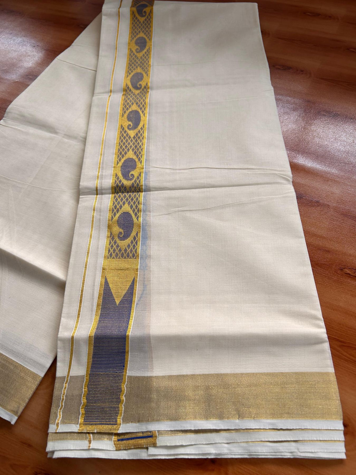 Double Off White (Unbleached) Mund/Dhoti - 20% Discount! KaithariKada Mixed Cotton - 60s - 1.5 inch Dark Blue Gold Kasav Jacquard Design Chutty Kara 4 mtr (8.5 Muzham) - 7 KK5520 PMC