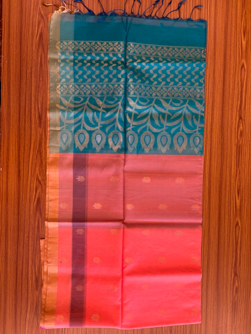 KaithariKada- Balaramapuram Saree - 100% PURE Cotton Silk - Peacock Green & Peach Orange Design - 2KK1006KK