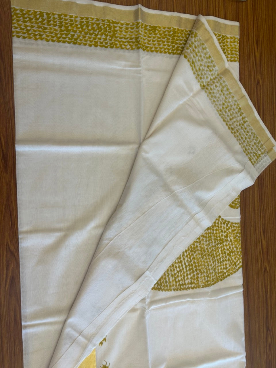 Kaitharikada Kerala Saree - Cotton Off white - Kasavu with Hand Painted Design - 8KK1006KK
