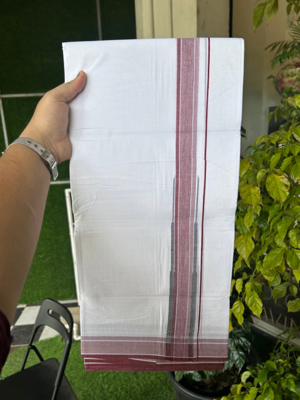 20% DISCOUNT!! Kaitharikada Balaramapuram 100% Cotton Pure White Double Mundu/Dothi-80X90 - 1.75 Inch Magenta & Black Striped Chutty Kara 3.70m (8 Muzham) - 4 KK5306 THI