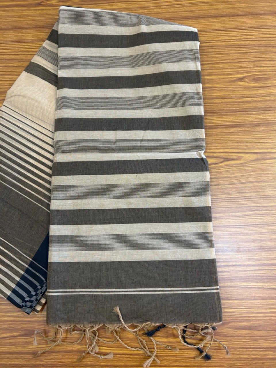 KaithariKada- Balaramapuram Saree - 100% PURE Cotton -Brown & Sand Brown Striped Design - 3KK1008RJT
