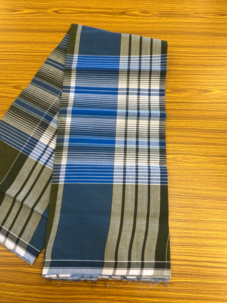 Premium Kathar Type Mund Pure cotton - Kaitharikada - Single Kaily / Lungi - 0.5 inch white Border with Blue , Olive Green & White Stripes body (2 meter / 4 muzham) - 15 KK5306 MUT