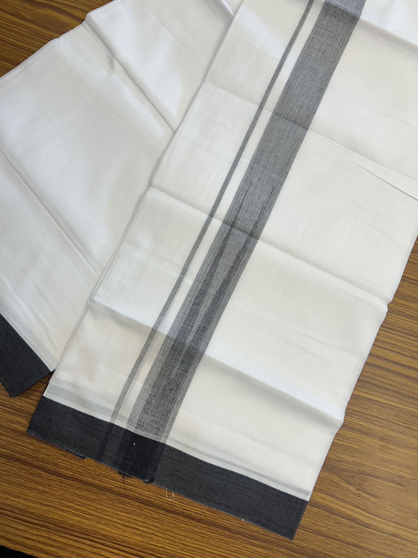 20% Discount! KaithariKada Balaramapuram 100% Cotton Double Pure white Mundu/Dhoti- 100X80 - 1.25 inch Puliyilakkara Black Chutty kara - 4 mtr ( 8.5 muzham) - 4 KK5341 VIN