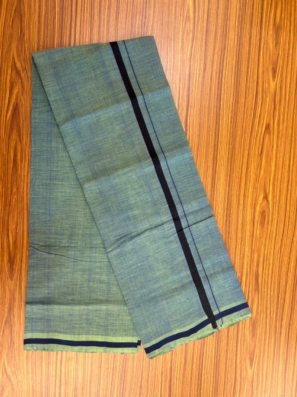 Handloom Single Hallmarked - 10% Discount !! KaithariKada 100% Pure Cotton - Mundu/Dhoti Blue Green Body - 0.5 inch Black Kara- (2 meter / 4 muzham) - 43 KK8032 ELA