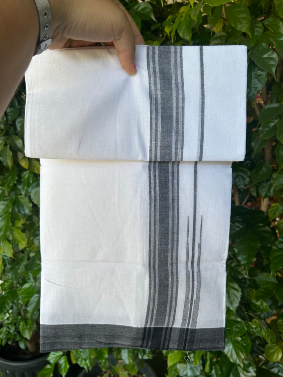 20% Discount!!! KaithariKada Balaramapuram Double PURE WHITE Mundu/Dhoti - (80s) - 1.5 inch puliyilakkara Black Shaded Striped chutty Kara - 3.82 mtr ( 8 muzham)- 10KK5239 GAN