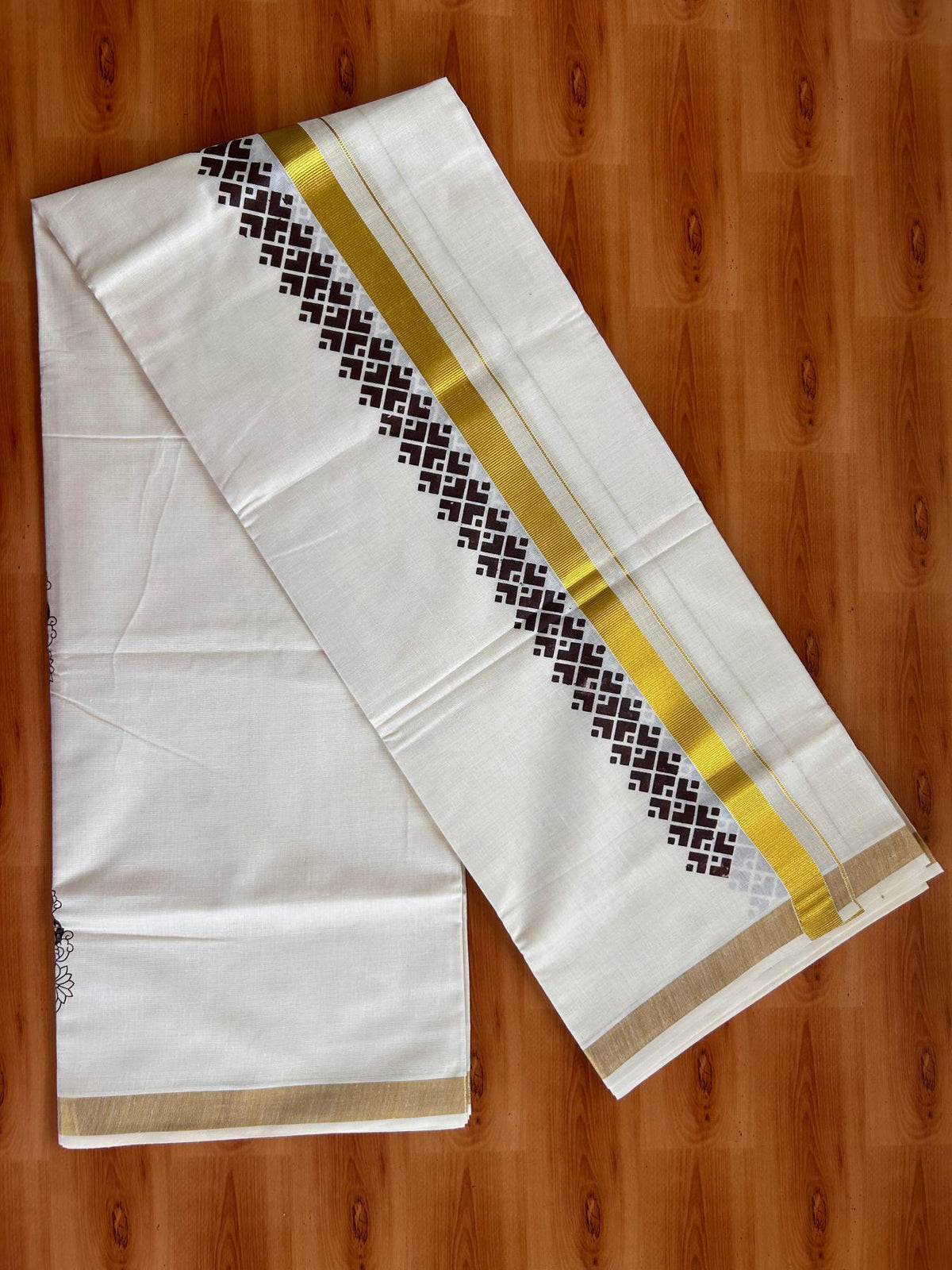 Double Off White (Unbleached) Mund/Dhoti - 20% Discount! KaithariKada Mixed Cotton - 60s - 2.5 inch Brown Gold Kasav Krishna Printed Design Kara 4 mtr (8.5 Muzham) - 46 KK5520 PMC