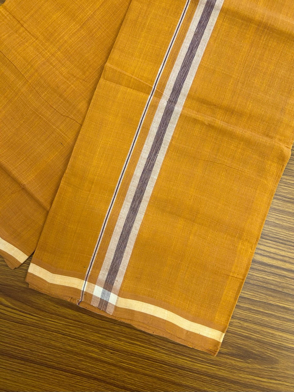 Handloom Single Hallmarked - 10% Discount !! KaithariKada 100% Pure Cotton - Mundu/Dhoti 1 inch White & Violet shaded Kara with Kavi colour Body - (2 meter / 4 muzham) - 33 KK8032 ELA