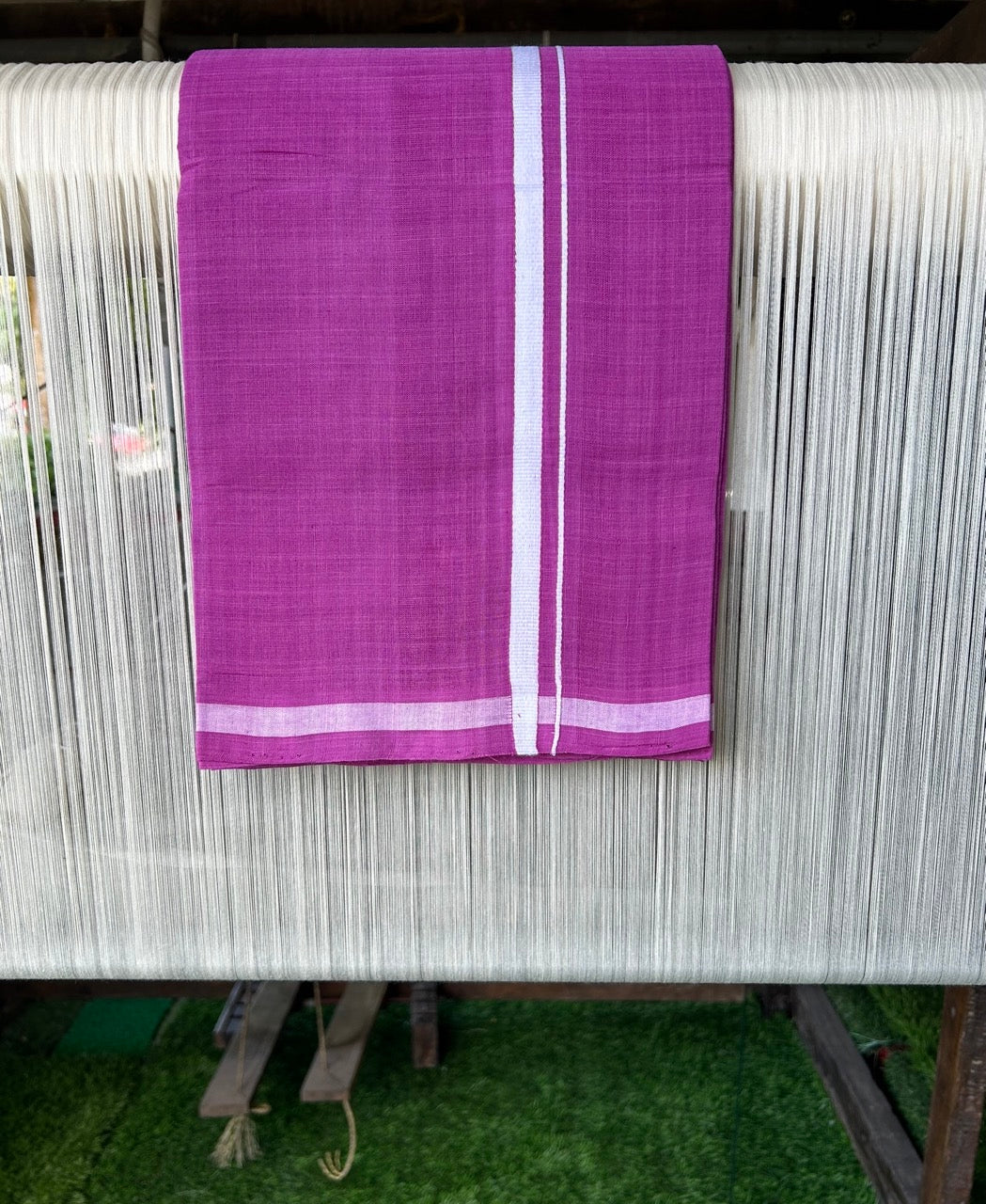 KaithariKada 100% Pure Cotton - HANDLOOM Single Mundu/Dhoti Light Purple COLOUR BODY & White 0.75 inch Kara- 9KK474VIN