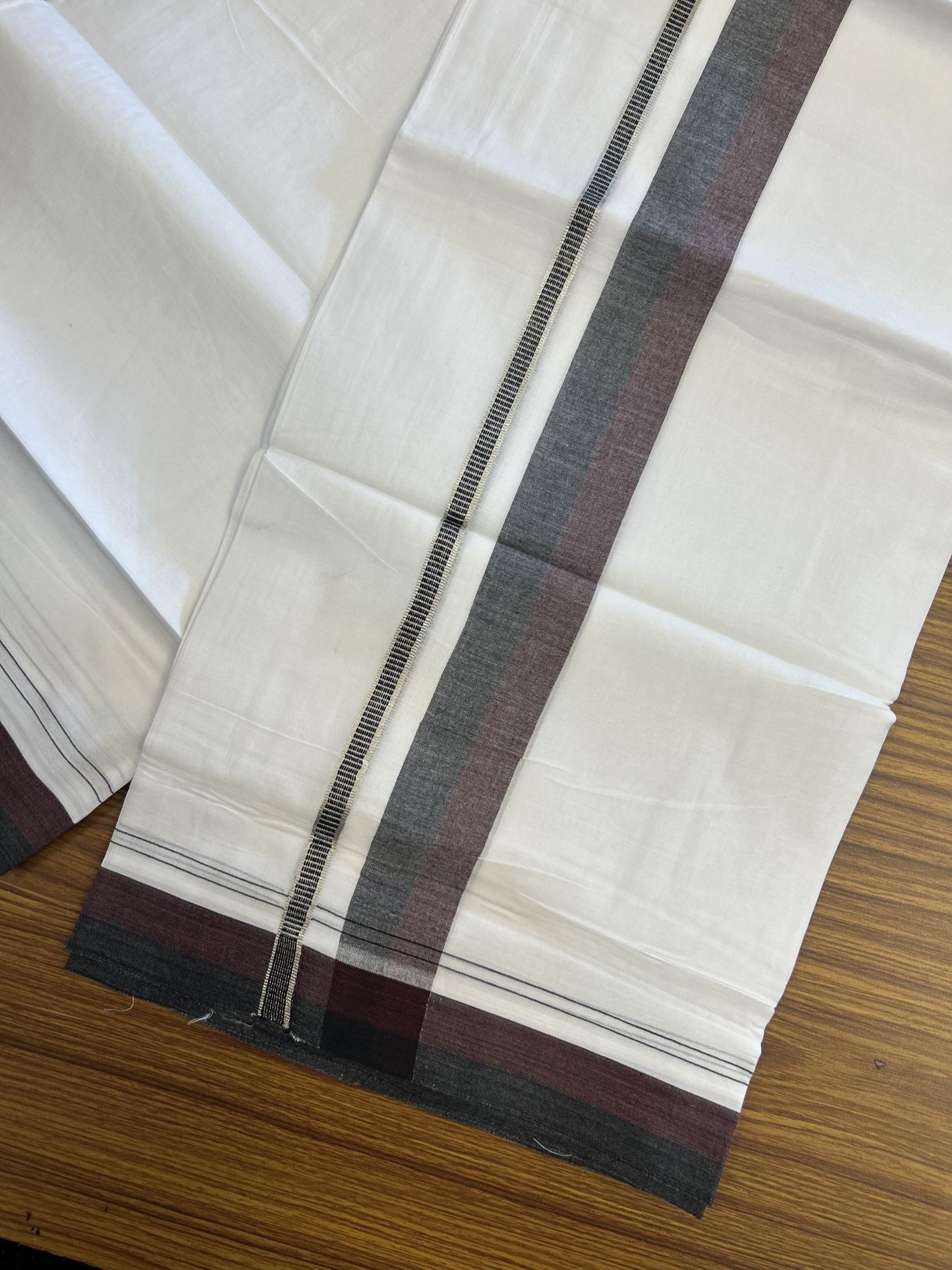 20% Discount! KaithariKada Balaramapuram 100% Cotton Double Pure white Mundu/Dhoti - 100X80 - 1.25 inch Silver Kasav Black & Deep Maroon shaded kara - 4 mtr ( 8.5 muzham) - 89 KK5341 VIN