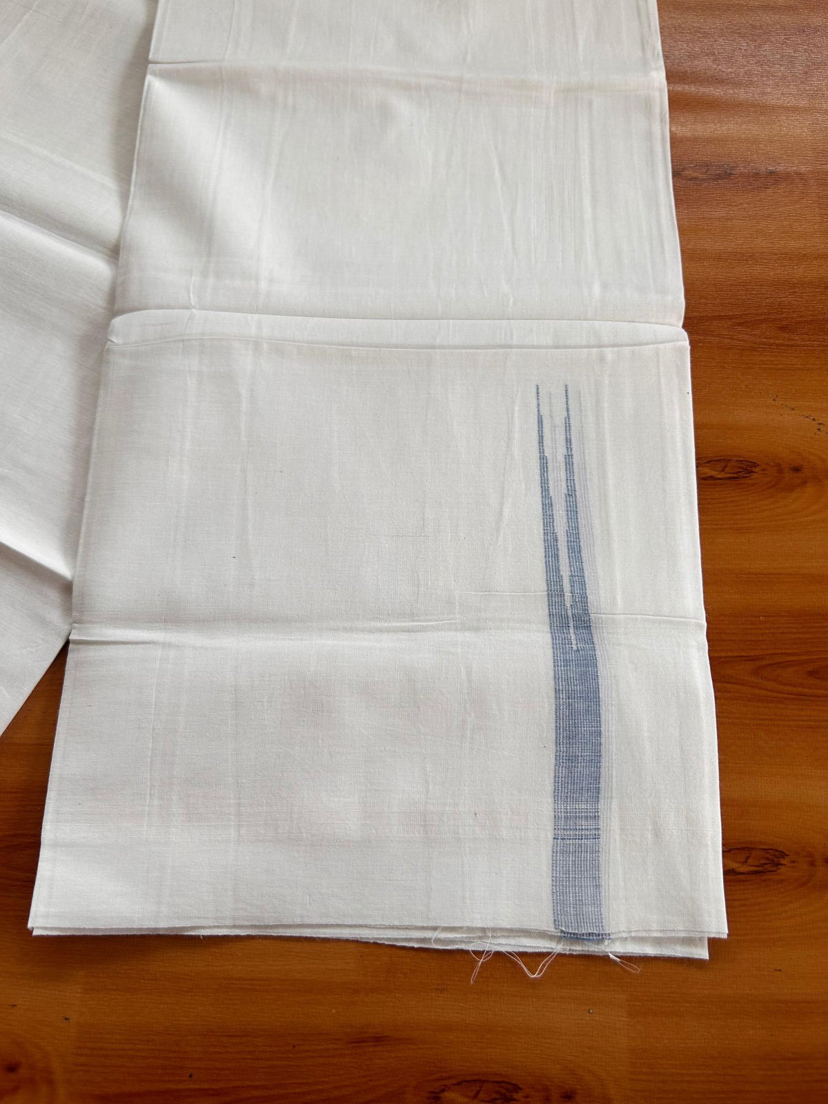 Single Pure white - Kaitharikada 100% Pure Cotton 70x30 Thread Mundu / Dhoti - Puliyilakkara 0.5 inch Sky Blue Stripes Chutty (2 meters / 4 mulam) - 4 KK5521 THI