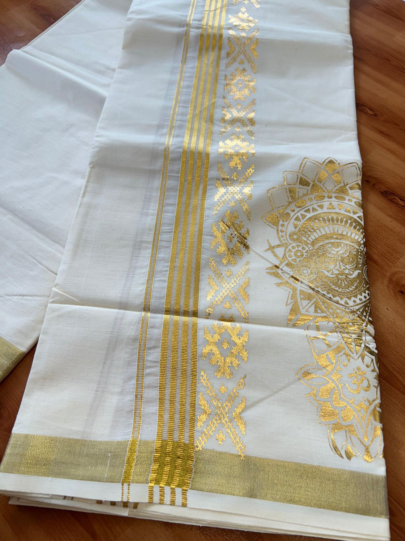 Double Off White (Unbleached) Mundu/Dhoti - 20% Discount!! KaithariKada Mixed Cotton (60s) - 2.5 inch Gold Kasav Striped & Printed Designer Kara 4 mtr (8.5 Muzham) - 11 KK5487 CKS