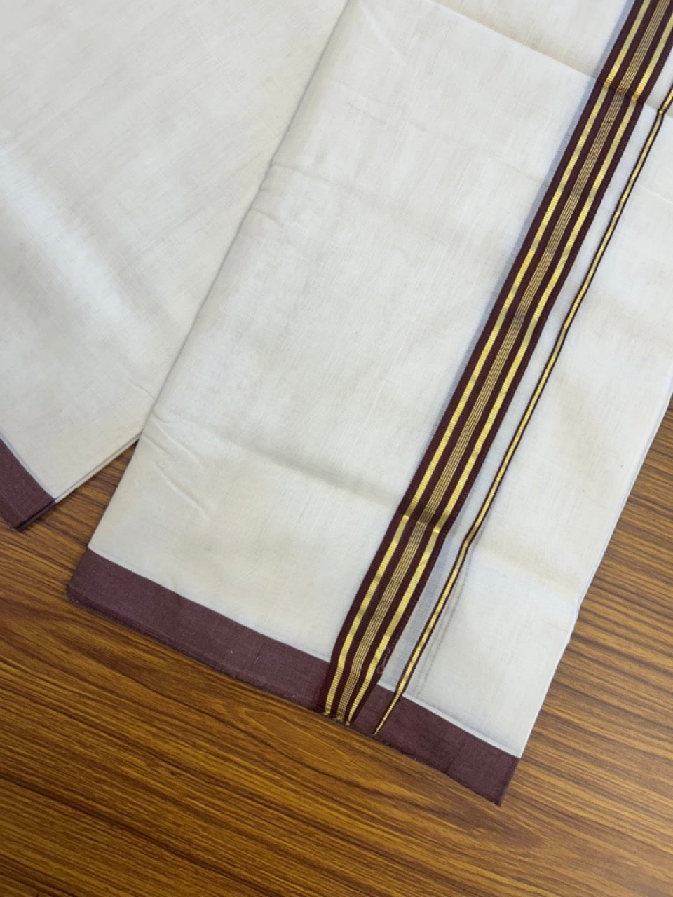 25% Discount ! Kaitharikada Handloom Unakkupaav Balaramapuram - 100% Pure Cotton Off White - (Unbleached) Double Mundu/Dhoti - 100x80 - 1.25 inch Gold Kasav & Brown Striped Kara 4 mtr (8.5 Muzham) - 8 KK5307 SAS