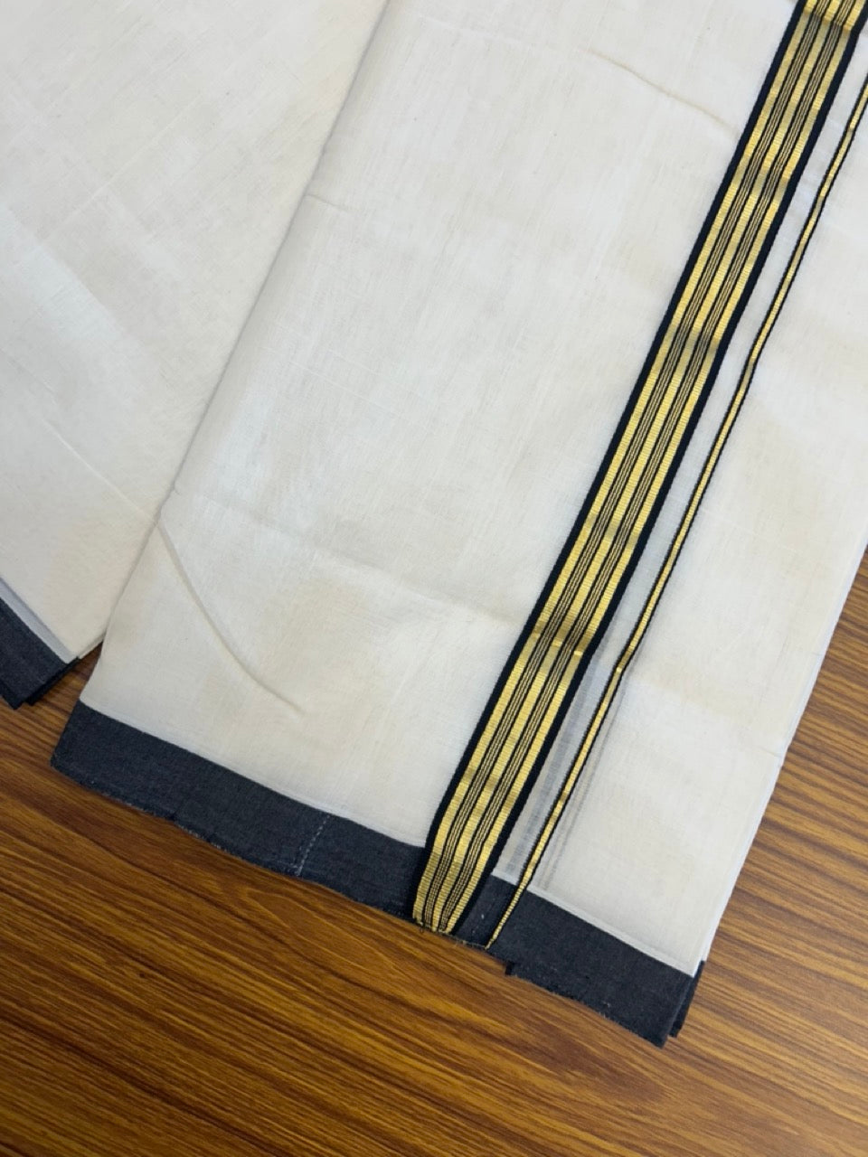 25% Discount ! Kaitharikada Handloom Unakkupaav Balaramapuram - 100% Pure Cotton Off White - (Unbleached) Double Mundu/Dhoti - 100x80 - 1.25 inch Gold Kasav & Black Striped Kara 4 mtr (8.5 Muzham) - 11 KK5307 SAS