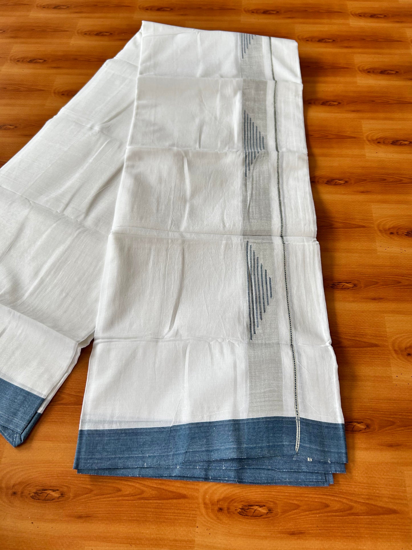 Pure White Double Mundu/Dhoti - 20% Discount ! Kaitharikada 100% Pure Cotton - 100x80s - 1.5 inch Silver Kasav & Peacock blue Stripes Pattern Kara 3.80 mtr (8 muzham) - 52 KK5456 THI