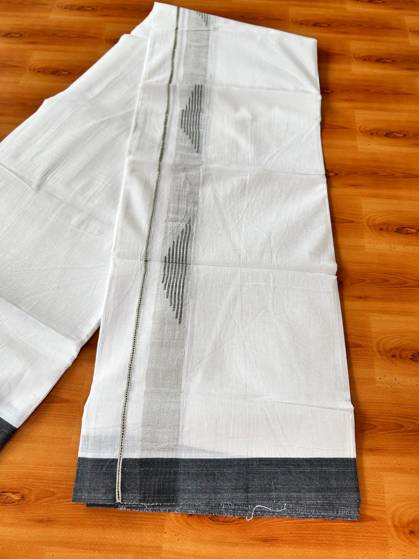 Pure White Double Mundu/Dhoti - 20% Discount ! Kaitharikada 100% Pure Cotton - 100x80s - 1.5 inch Silver Kasav & Black Stripes Pattern Kara 3.80 mtr (8 muzham) - 51 KK5456 THI