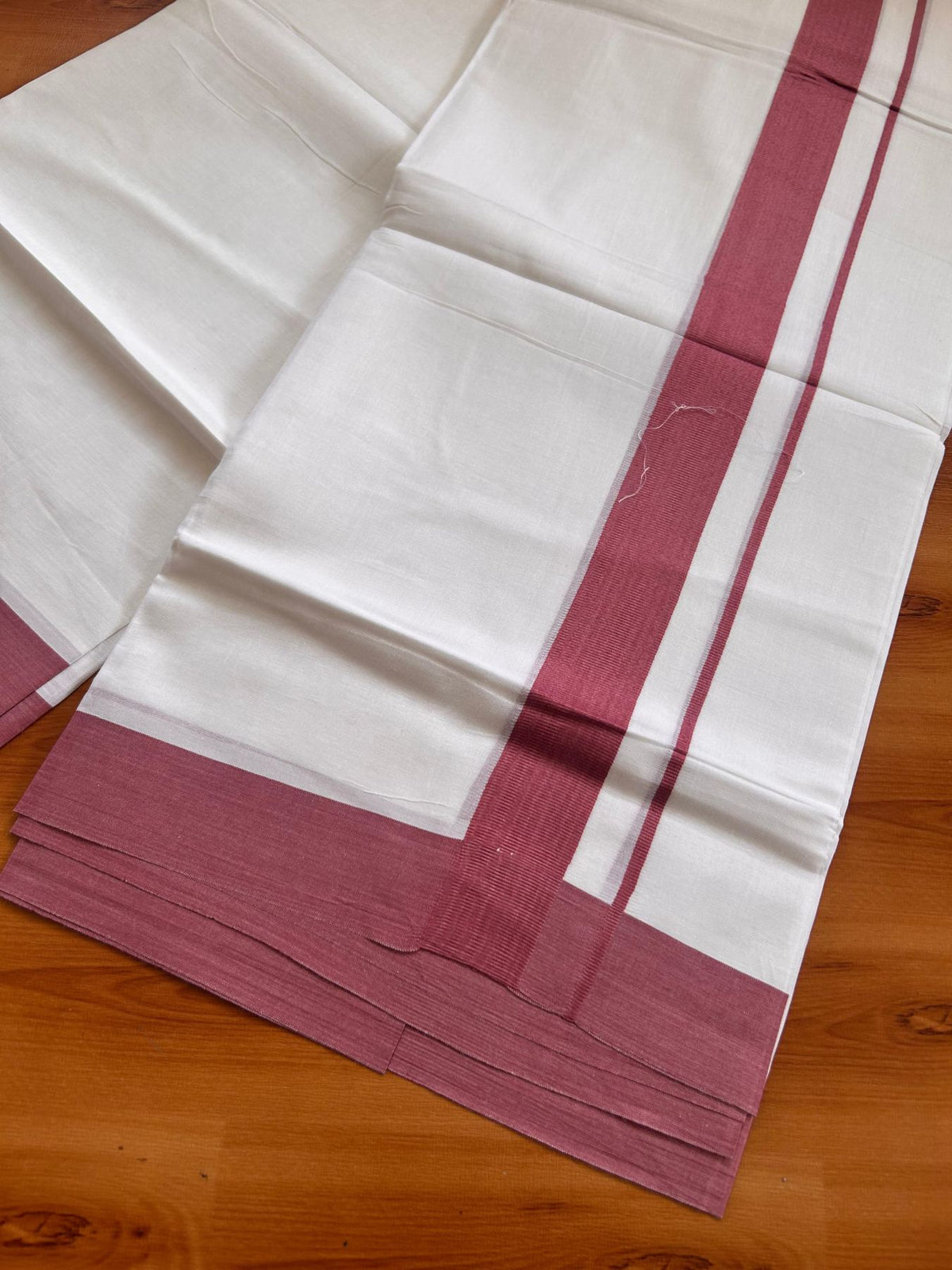 Pure White Double Mundu/Dhoti - 20% Discount ! Kaitharikada Pure Cotton - 100x80 - 1.5 inch Pestel Maroon Kara 3.80 mtr (8 muzham) - 18 KK5523 MC
