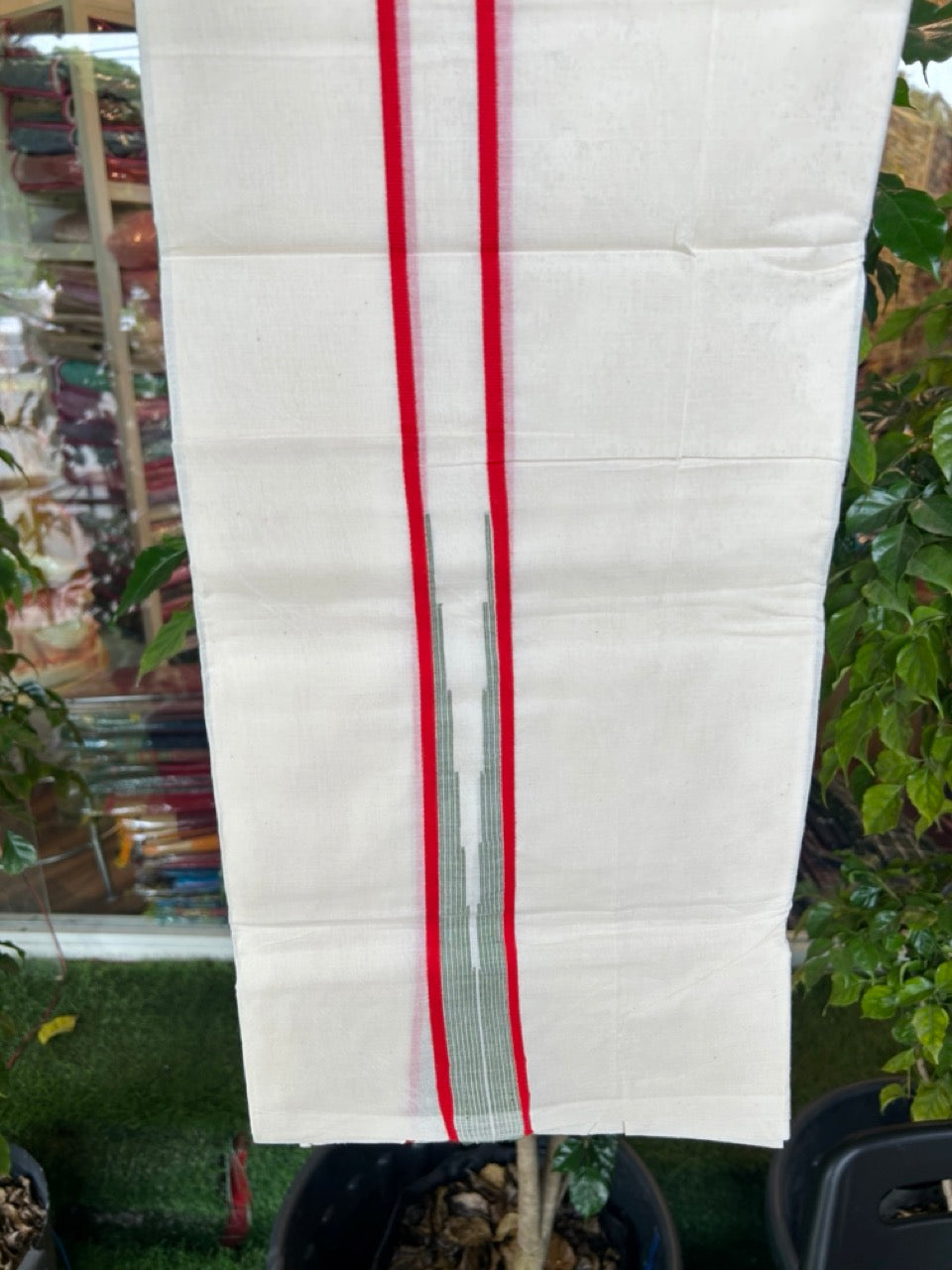 20% Discount ! Kaitharikada Balaramapuram 100% Cotton Double Off white (Unbleached) Mundu/Dhoti - 100x80 - 1.5 inch Red & Green Stripes Chutty Kara - 9KK5186CKS