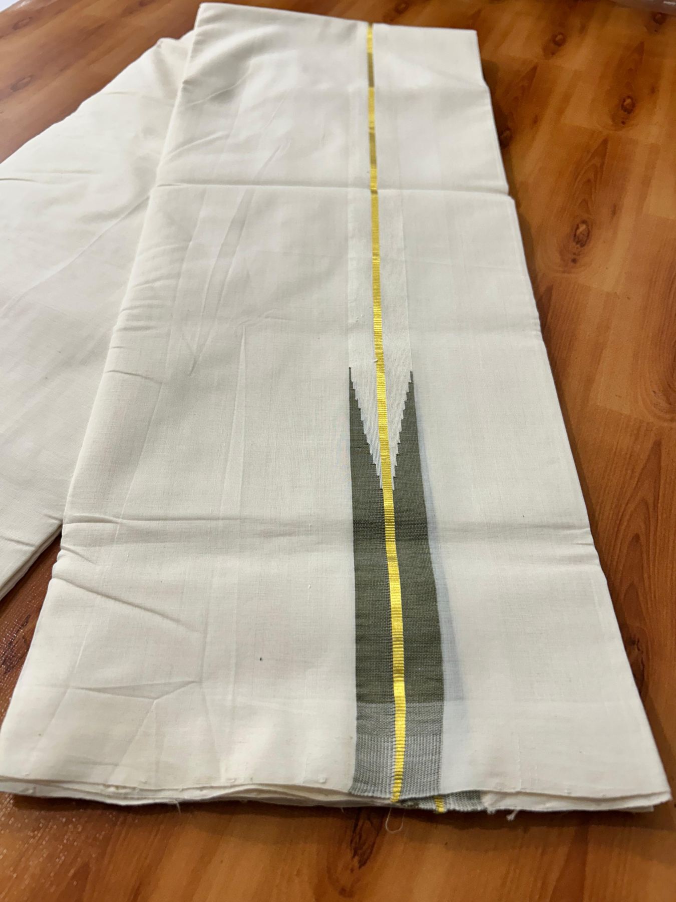 Double Off White Dhoti - 25% Discount! KaithariKada Kerala Handloom Unakkupaav - 100% Pure Cotton 100x80 - 1.25 inch Gold Kasav & Olive Green Puliyilakkara Chutty 3.60 mtr (8 muzham) - 2 KK5488 REA