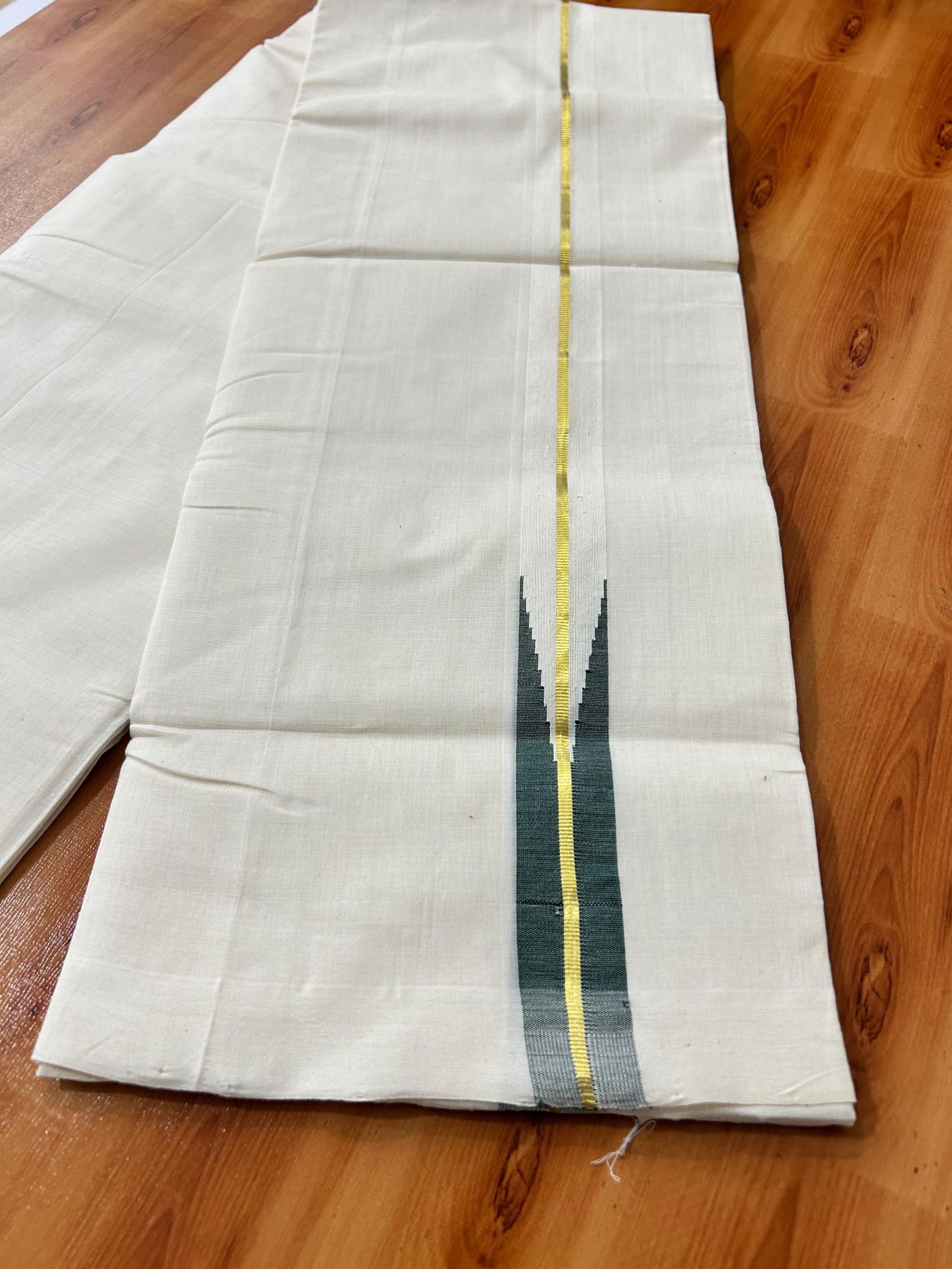 Double Off White Dhoti - 25% Discount! KaithariKada Kerala Handloom Unakkupaav - 100% Pure Cotton 100x80 - 1.25 inch Gold Kasav & Dark Green Puliyilakkara Chutty 3.60 mtr (8 muzham) - 4 KK5488 REA