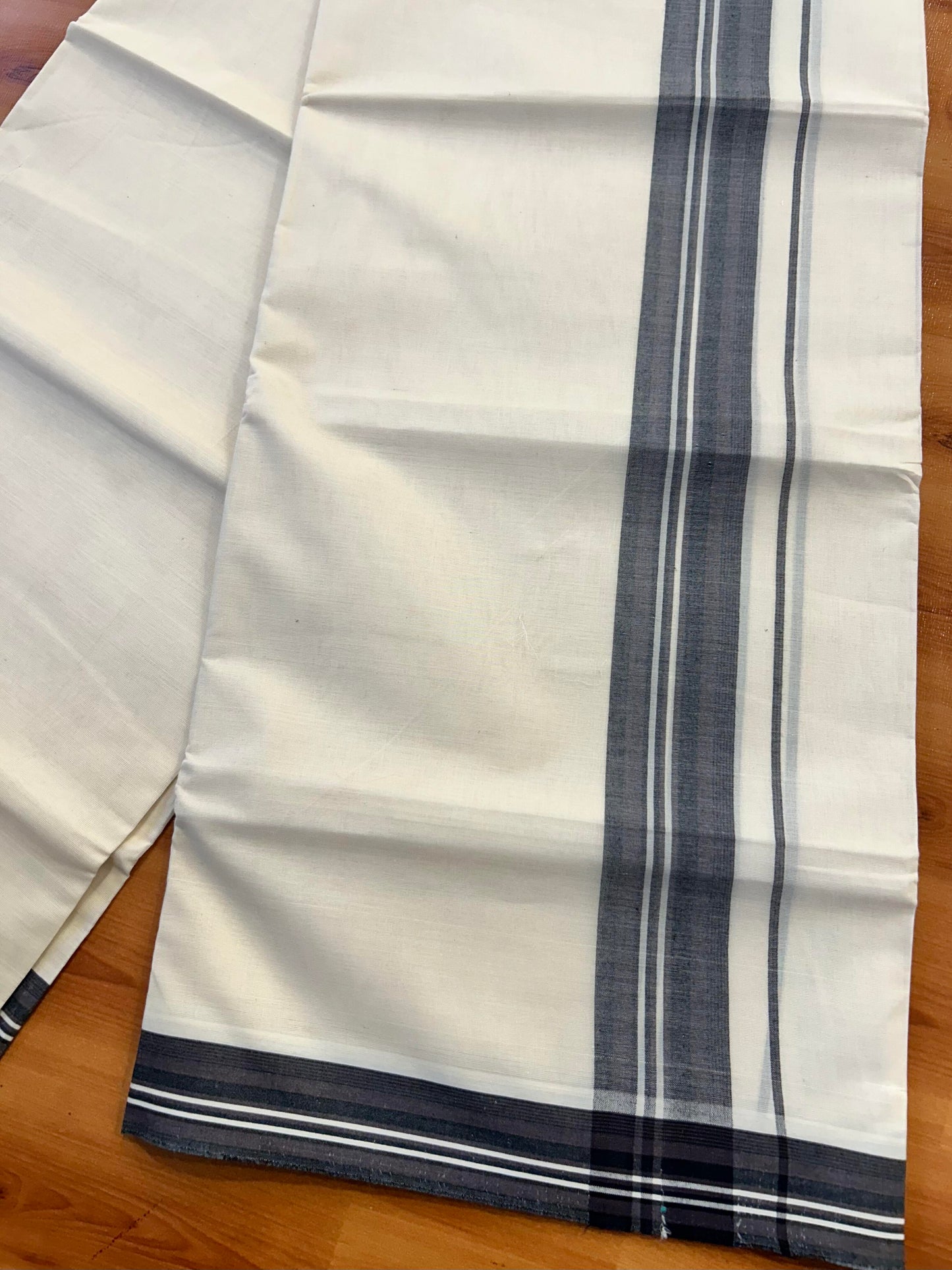 Double Off White (Unbleached) Mundu/Dhoti - 20% Discount! KaithariKada Pure Cotton - 100X80 - 1.5 inch Brown & Black Shaded Striped Kara 4 mtr (8.5 Muzham) - 83 KK5452 THI