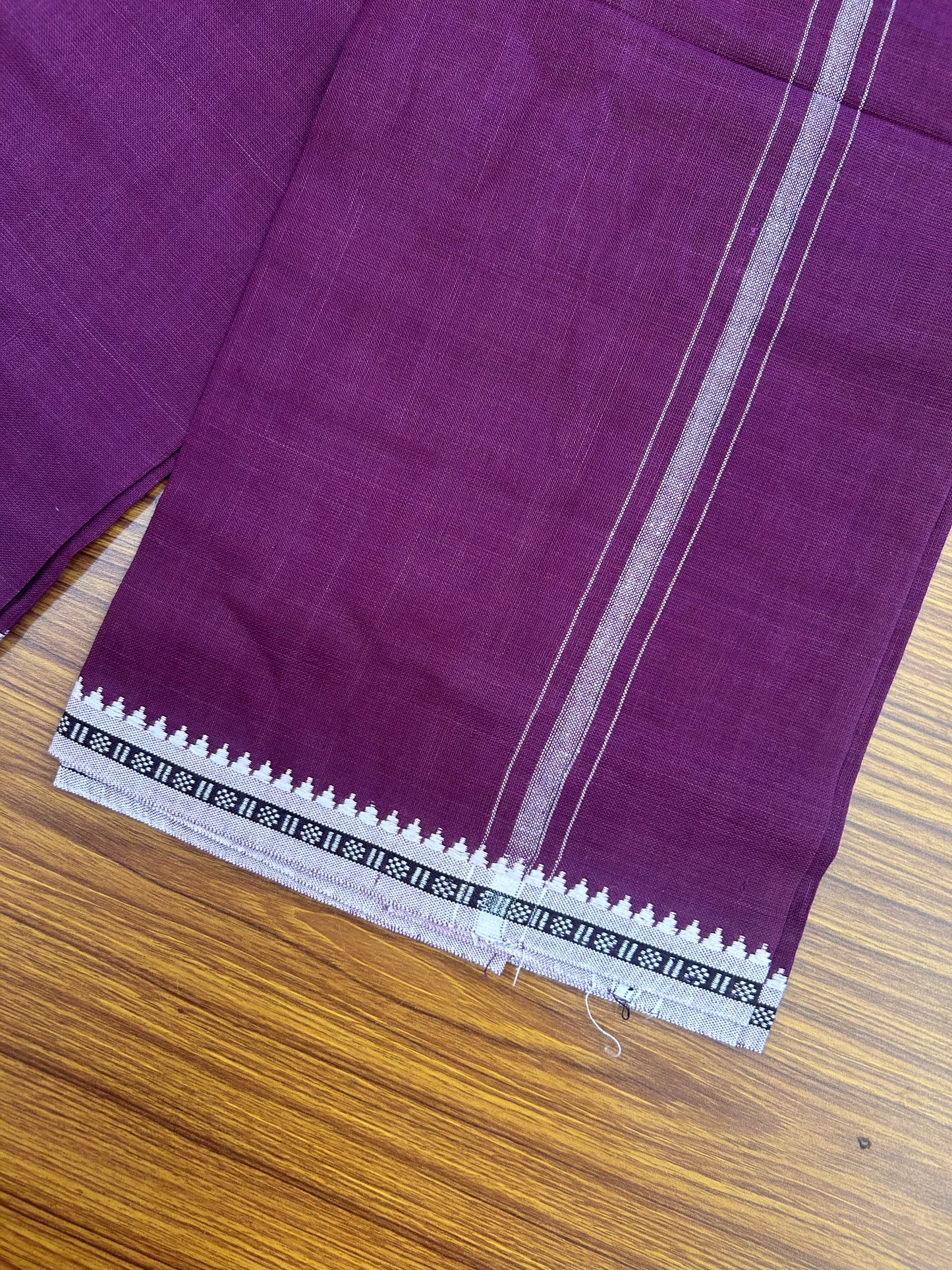 Premium Kathar Type Mund Pure cotton - Kaitharikada - Single Kaily / Lungi - 1 inch White Stripes Kara kuppadam Border with Wine colour body (2 meter / 4 muzham) - 72 KK8050 MUT