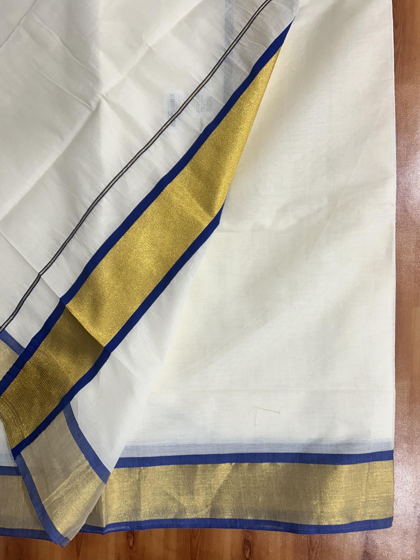 Off White Saree - 25% Discount! Kaitharikada Kerala Traditional Mixed Cotton Kasavu Saree - 3 Inch Pallu - Gold Silver Kasav & Dark Blue Kara - 17 KK7000 PMC