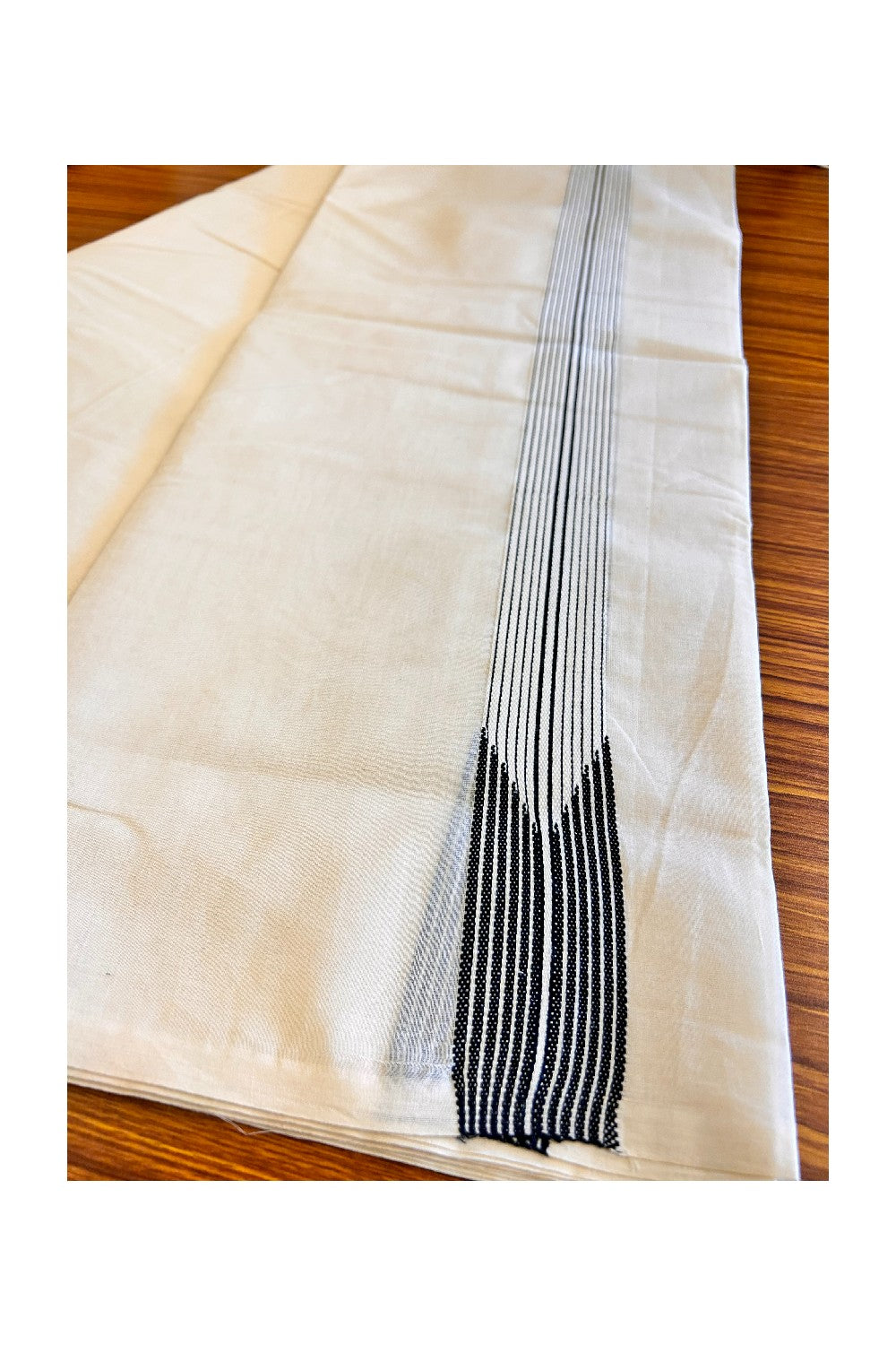 17% OFFER! KaithariKada Balaramapuram 100% Cotton Double OFF WHITE - (Unbleached) Mundu/Dhoti - 100x100 12 Line Chutty Black & White - 1
