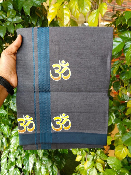 21% Discount ! Kaitharikada Pure Cotton - Single Kaily / Lungi -(40s)- 1.25 inch Peacock Green striped Ohm Printed Design kara with Black Shaded colour body  (2 meter / 4 muzham) - 38 KK8028 GAN
