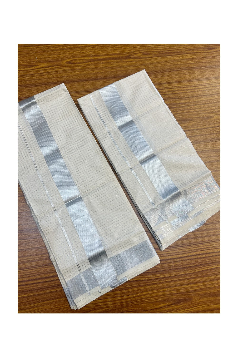 25% Discount!! KaithariKada - Kerala Pure Cotton OFF WHITE Single Set Mundu - EXTRA LENGTH - Check Silver Kasavu Big Kara - 1KK5152PMC