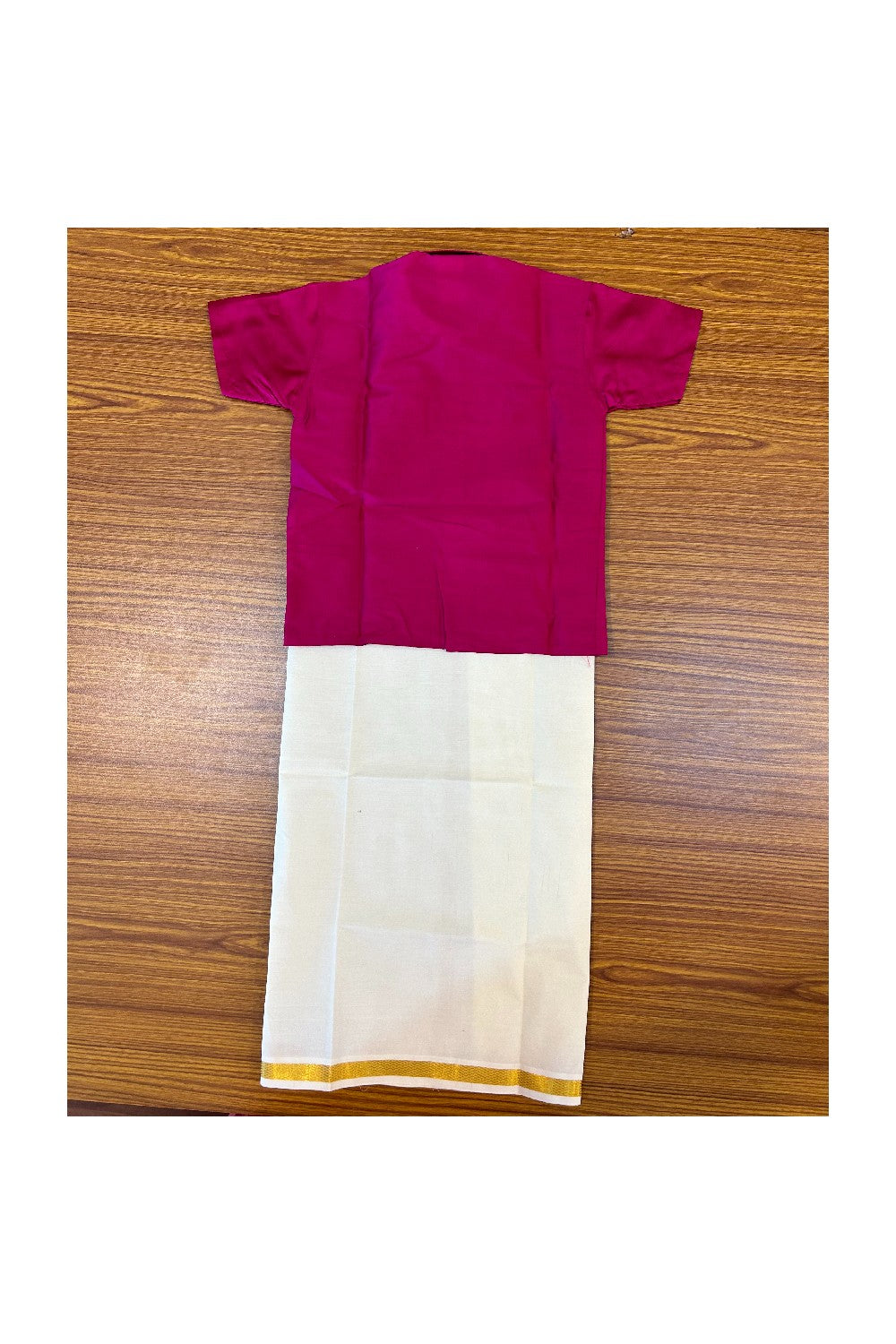 10% DISCOUNT !!! Yuvraj-Traditional South Indian Kids Silk Shirt & Mund - Magenta Shirt Off white Kasavu Mund Age 4- 1KK105YUV4