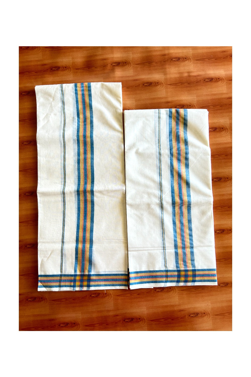 29% Discount!! KaithariKada - Kerala Cotton SINGLE SET MUND FOR WOMEN - Blue, Yellow & Red Mulloth Kara- 1KK494VIN
