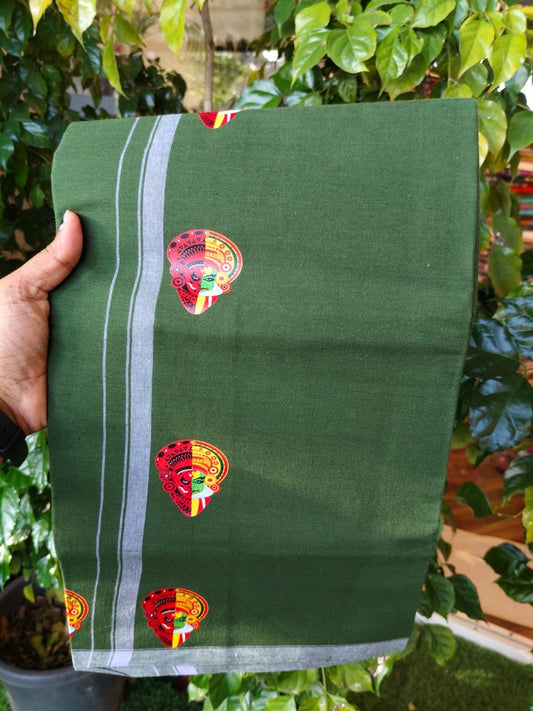 9% Discount !! Kaitharikada Pure Cotton - Single Kaily / Lungi - (40s) - 0.5 inch Printed Theyyam Kadhakali Printed Design kara with Dark Green colour body (2 meter / 4 muzham) - 22 KK8028 GAN
