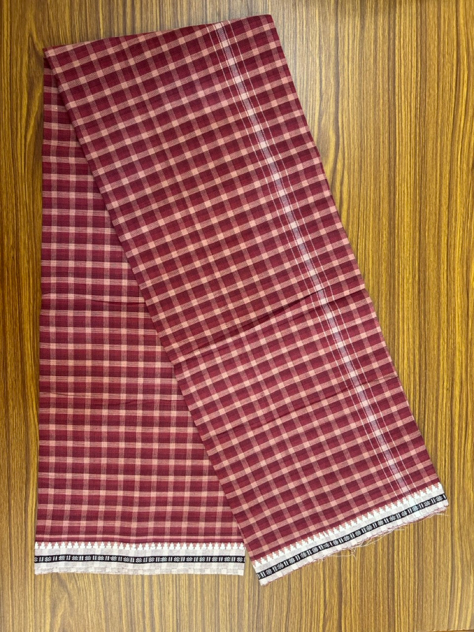 Premium Kathar Type Mund Pure cotton - Kaitharikada - Single Kaily / Lungi - 1.25 inch White Kara kuppadam Border with Maroon White Check colour body  (2 meter / 4 muzham)- 11 KK8031 MUT