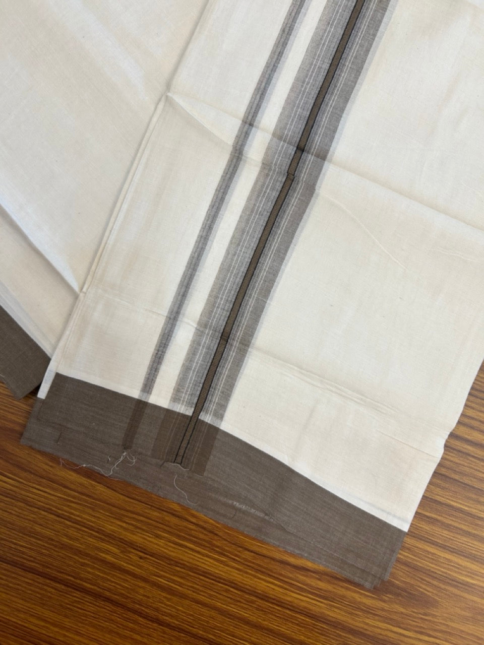 20% Discount! KaithariKada Balaramapuram 100% Cotton Off white Double Mundu/Dhoti - (100x80)S - 1.5 inch Brown Striped Kara - 4mtr (8.5muzham) - 111 KK5255 VAS