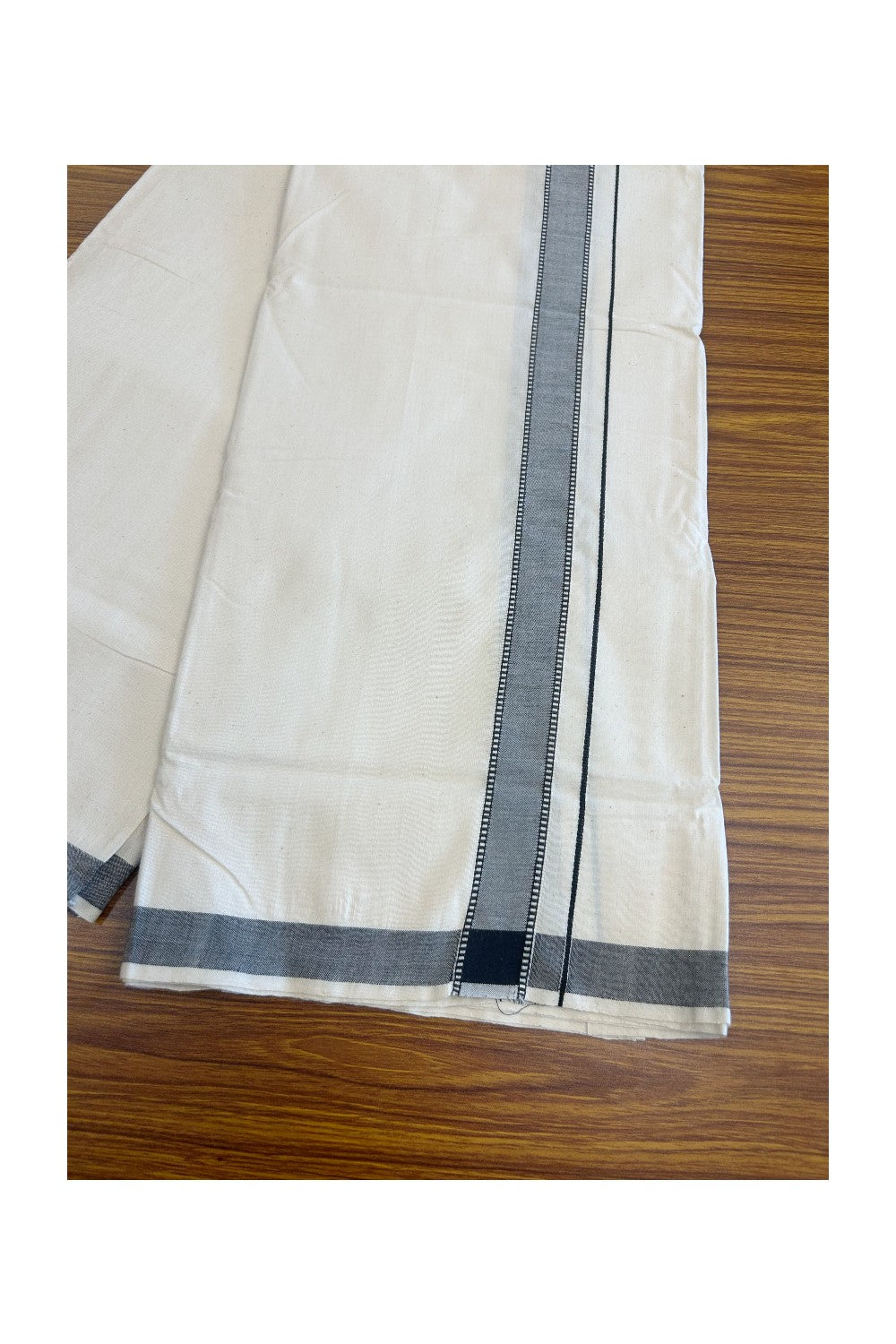 30% Discount!! KaithariKada 100% Cotton Balaramapuram HANDLOOM Off white (Unbleached) Single Mundu/Dhoti -  1.75inch (2 meter / 4 muzham) Off White 1inch Black Kara - Onam Collection - 5