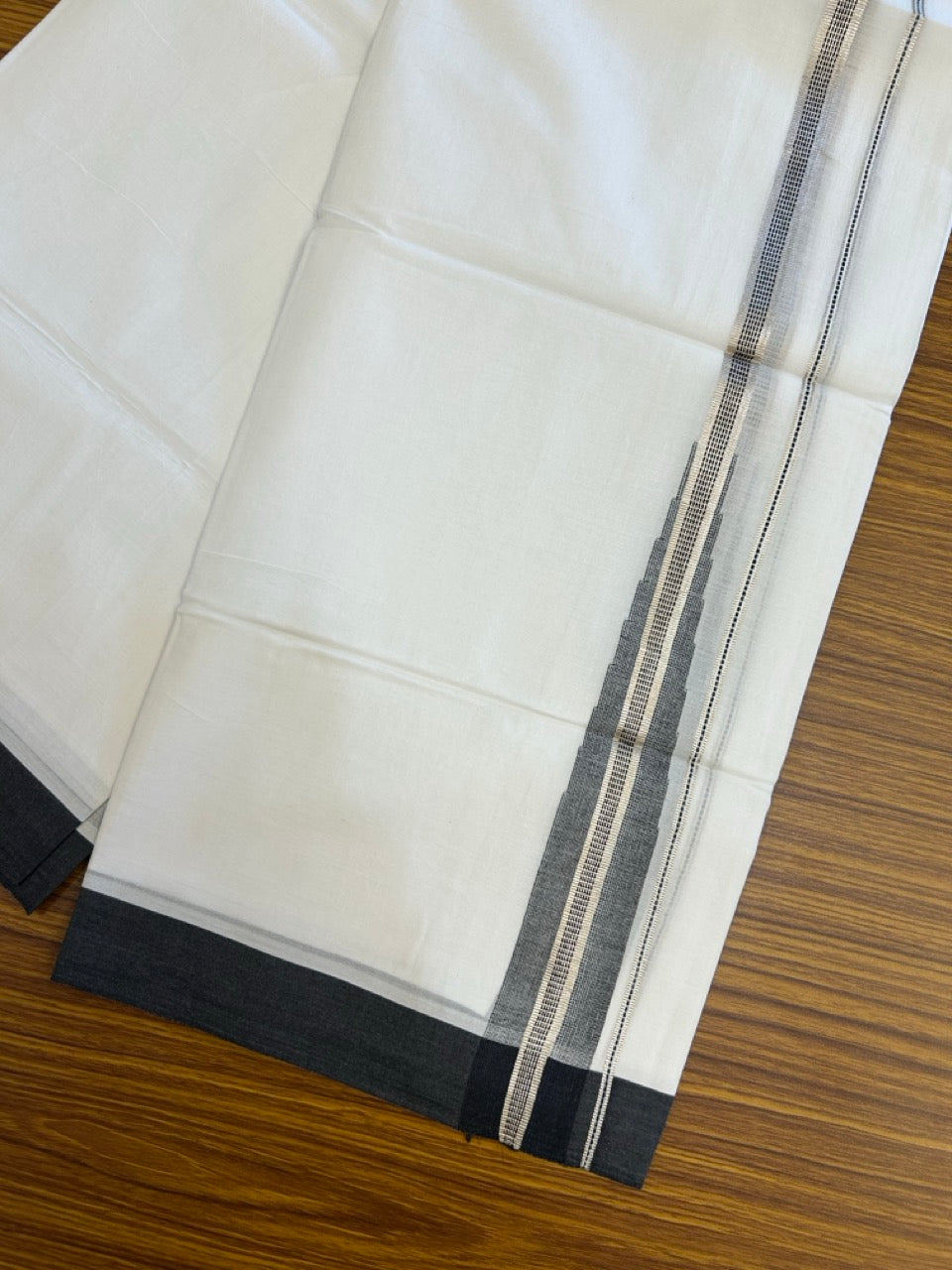22% Discount ! NEW! KaithariKada Balaramapuram 100% Cotton Pure white Double Mundu/Dhoti - (100x80)s - Heavy Chutty Black Chutty Silver Kasav - 13 KK5252 CKS